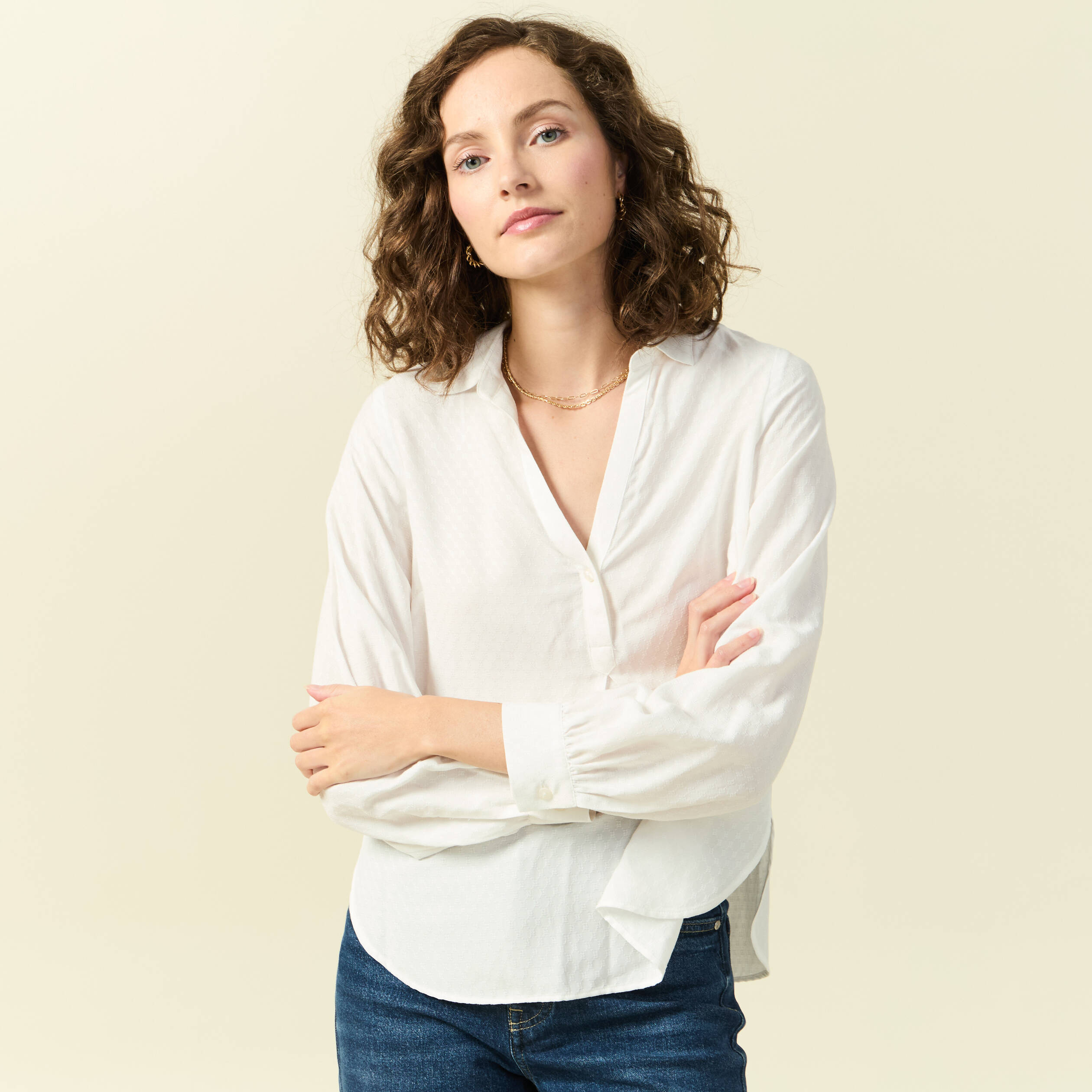 Blouse manches longues col V fluide ecru femme