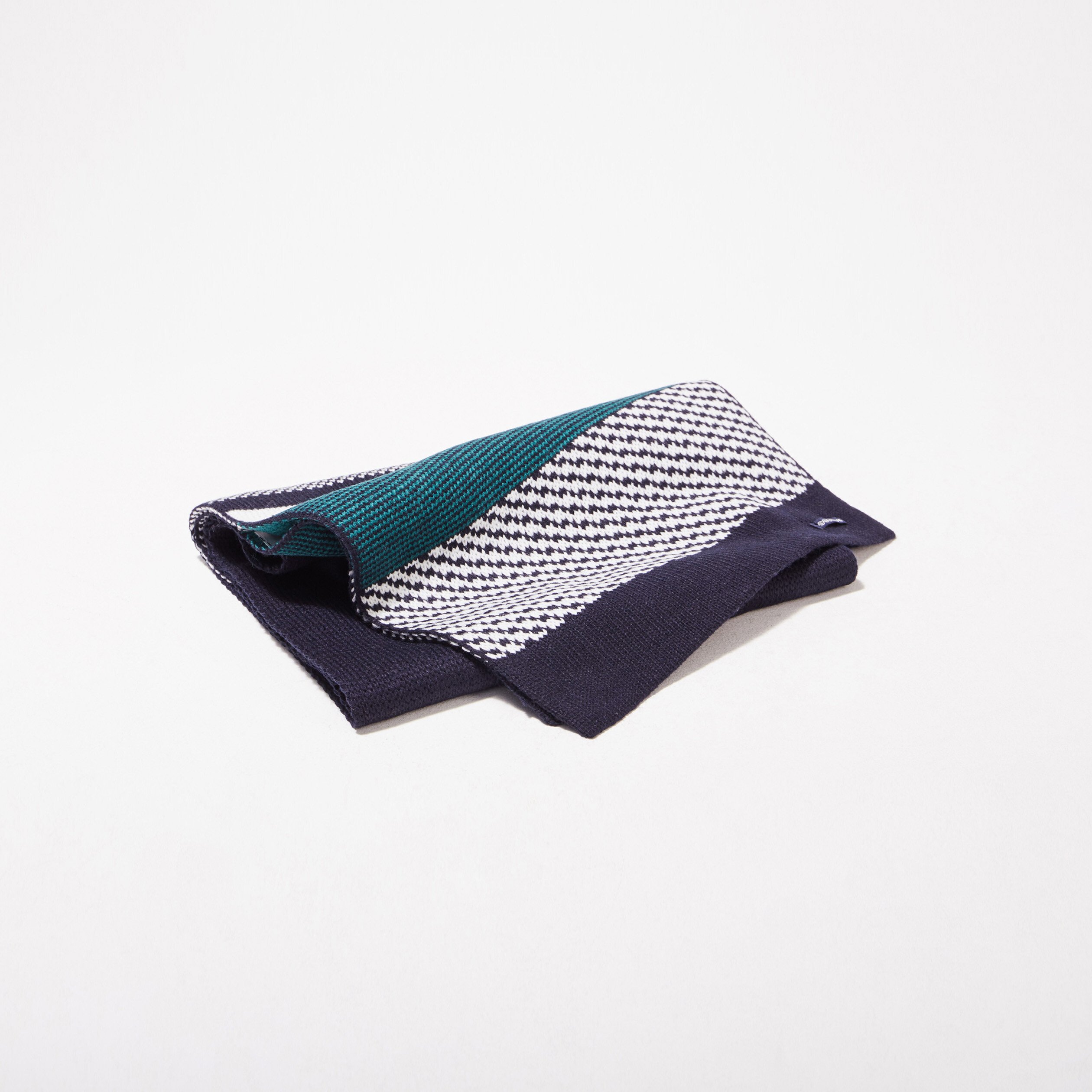 echarpe tricotee bleu marine homme Écharpe tricotée bleu marine homme