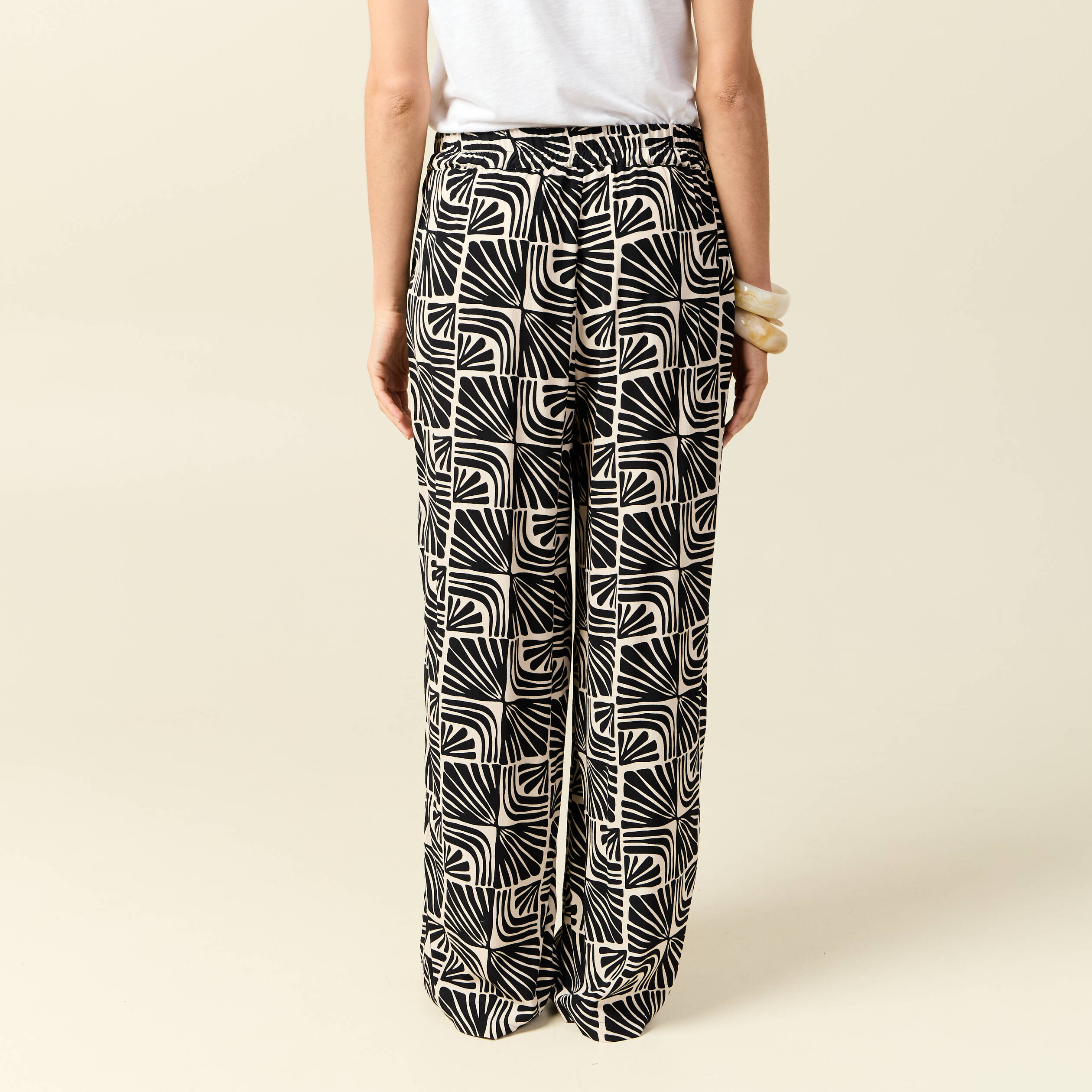 pantalon large taille haute fluide creme femme Pantalon large taille haute fluide creme femme