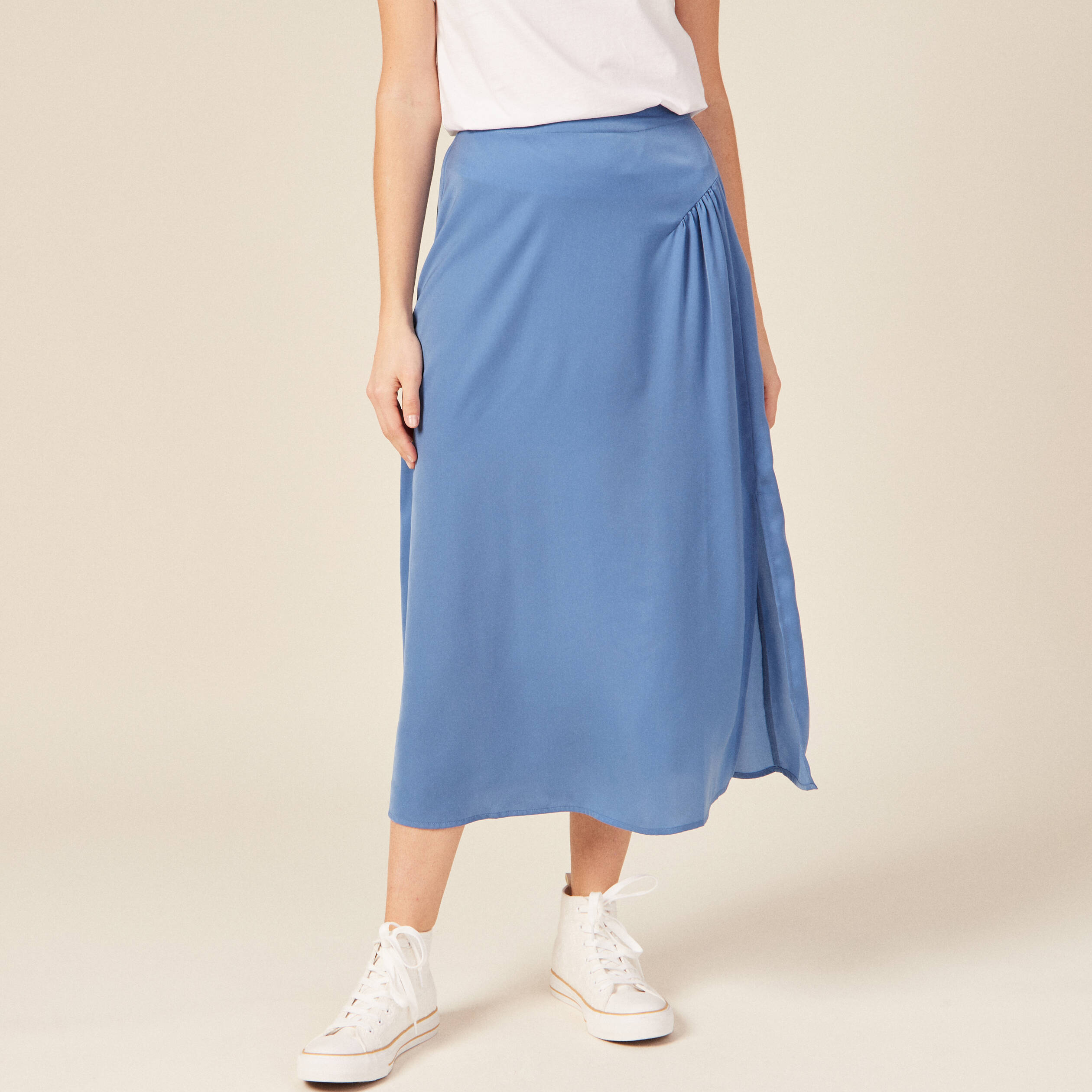 jupe longue evasee satin bleu femme Jupe longue évasée satin bleu femme