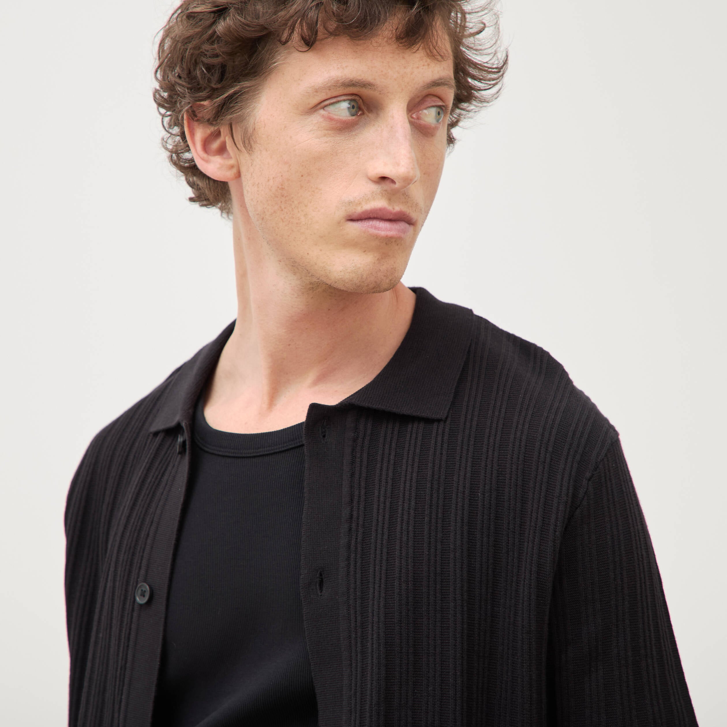 Chemise en coton manches courtes noir homme