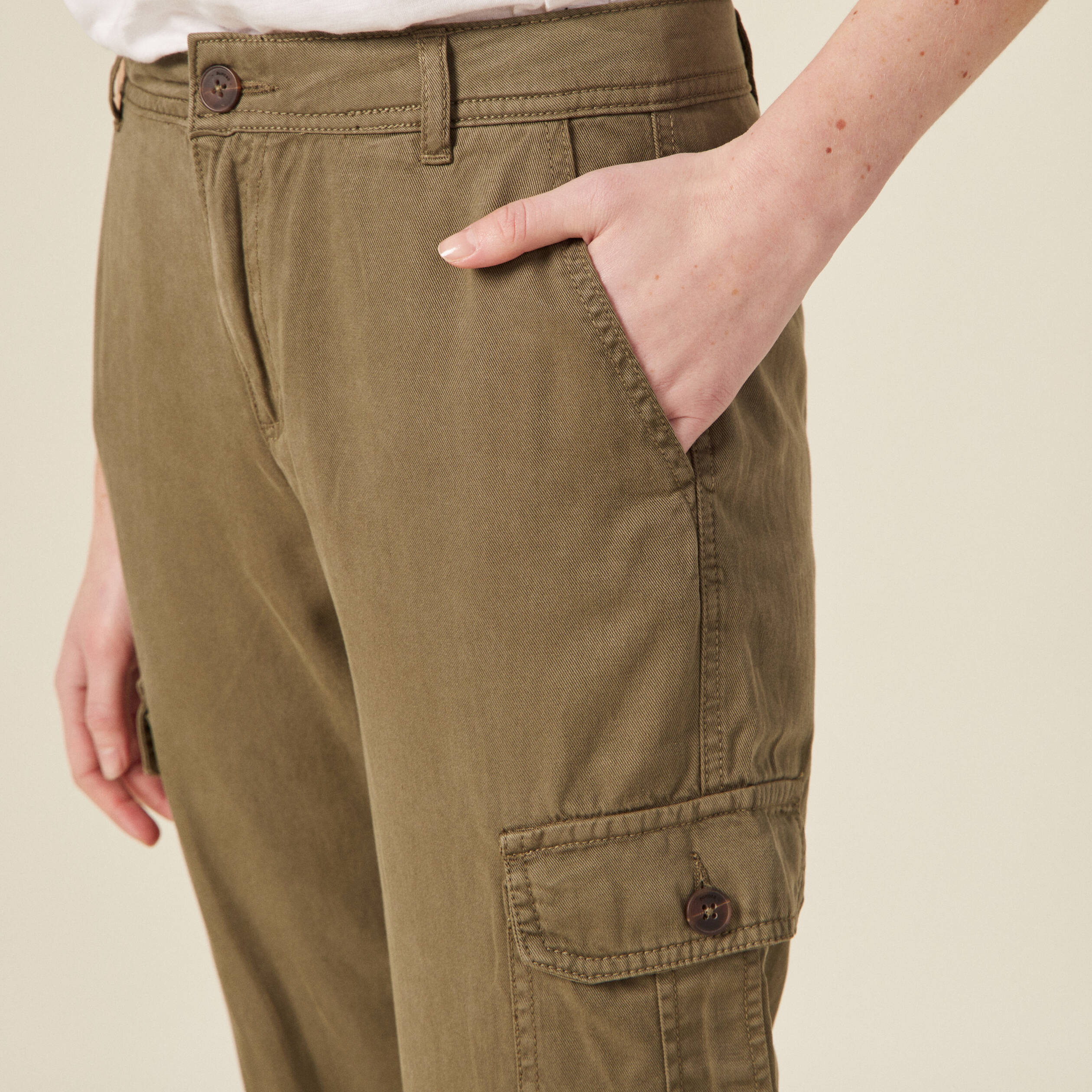 Pantalon battle 7/8&egrave;me taille standard vert kaki femme
