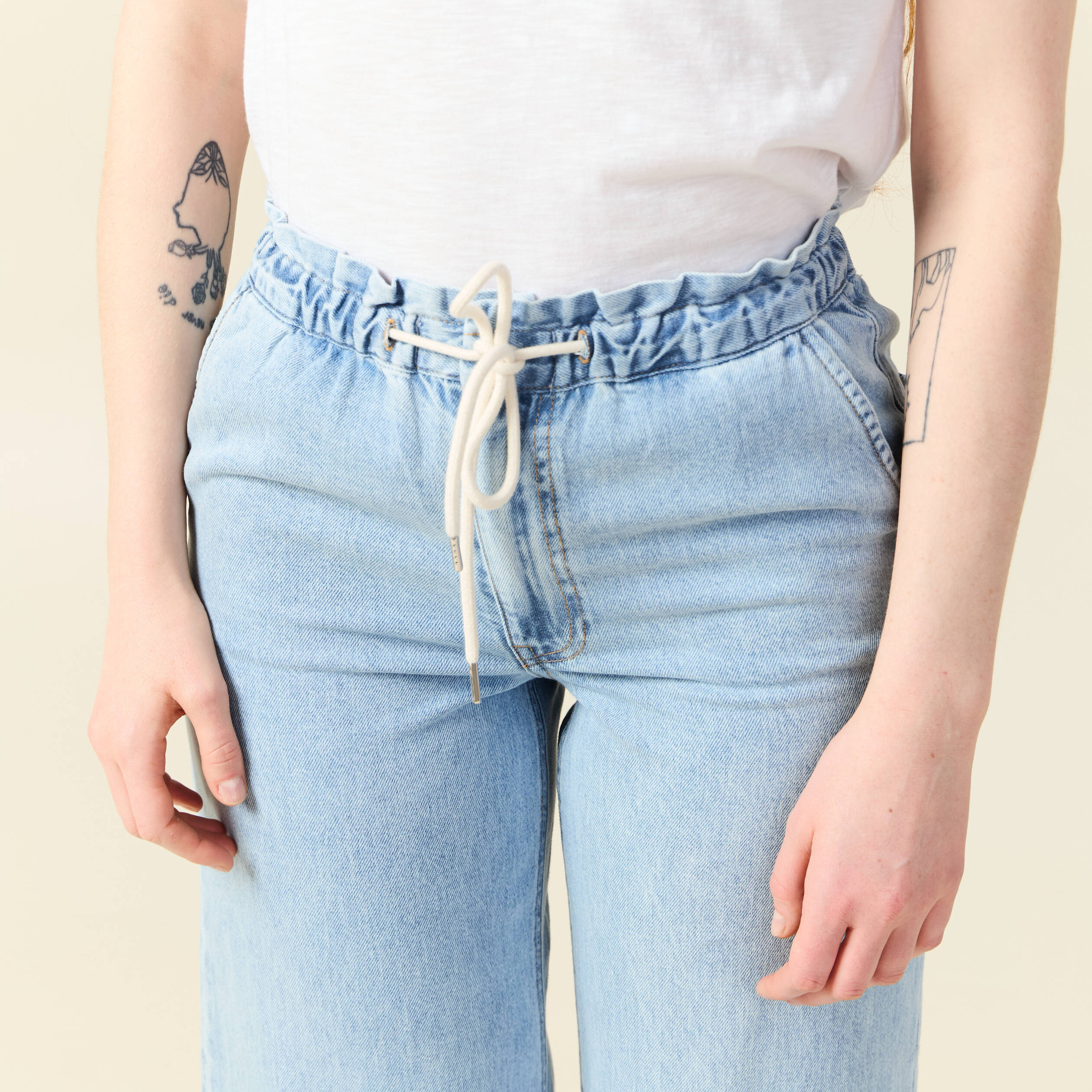 jeans large baggy elastique denim used femme Jeans large baggy élastiqué denim used femme