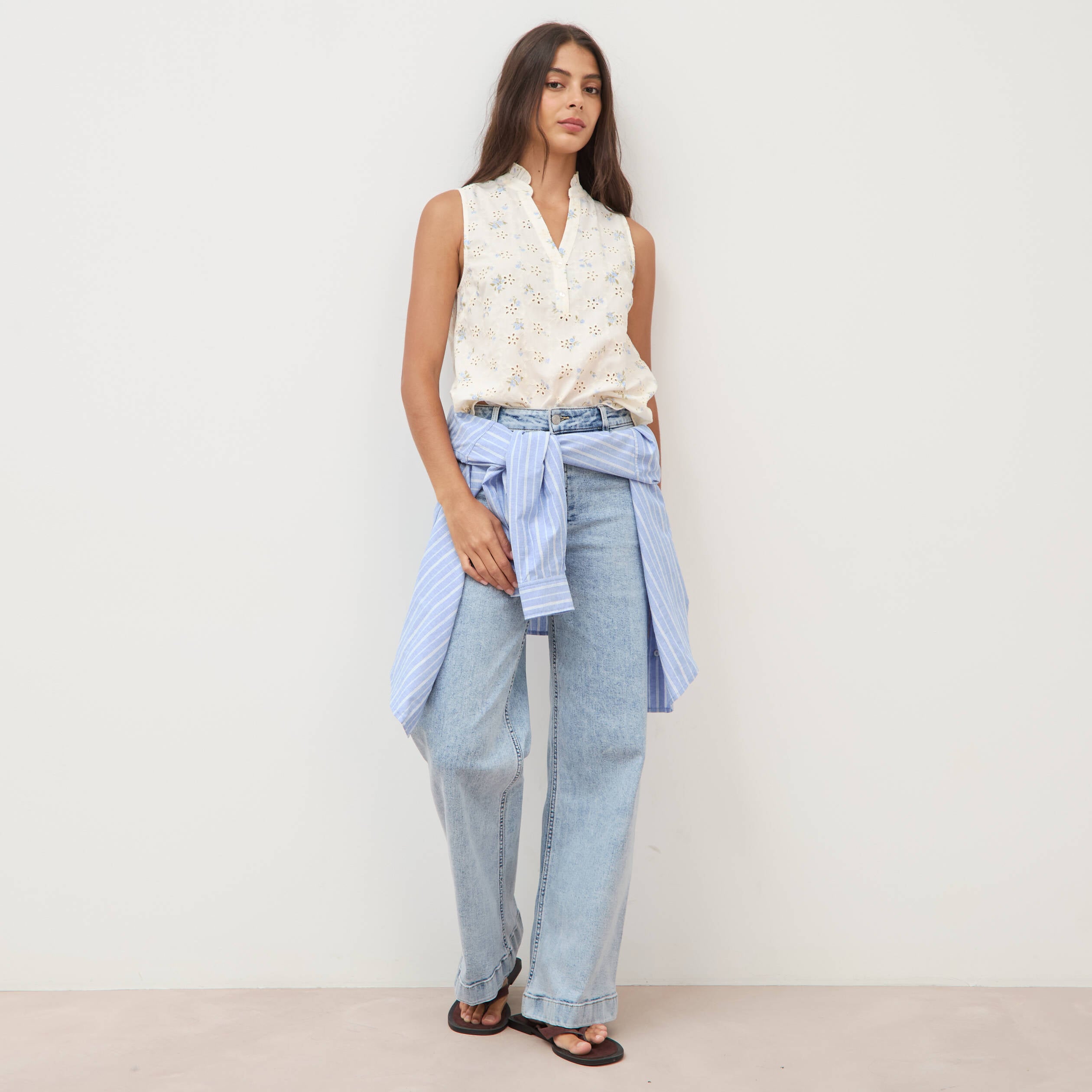 Blouse droite sans manches col montant bleu femme
