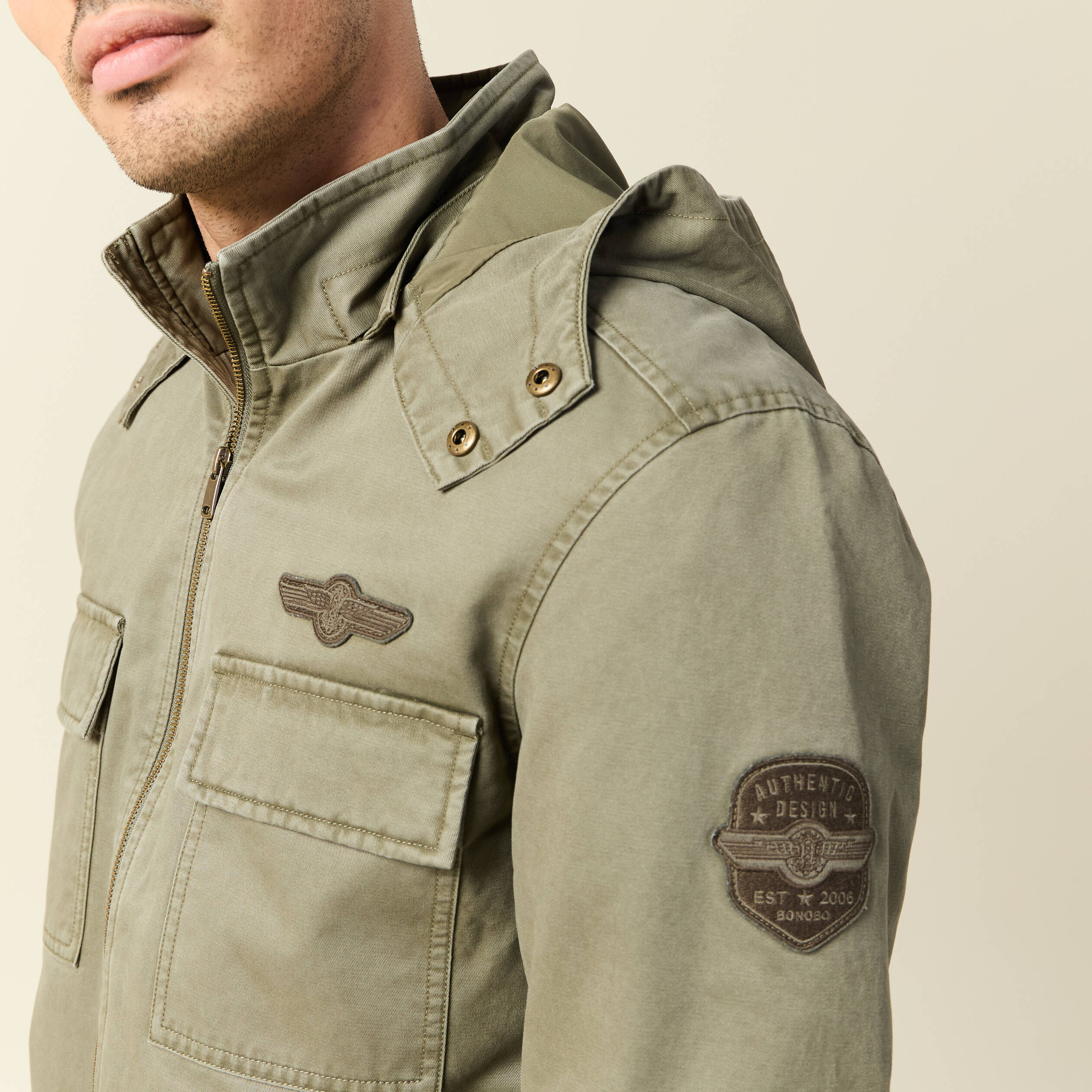 blouson col montant a capuche vert kaki homme Blouson col montant à capuche vert kaki homme