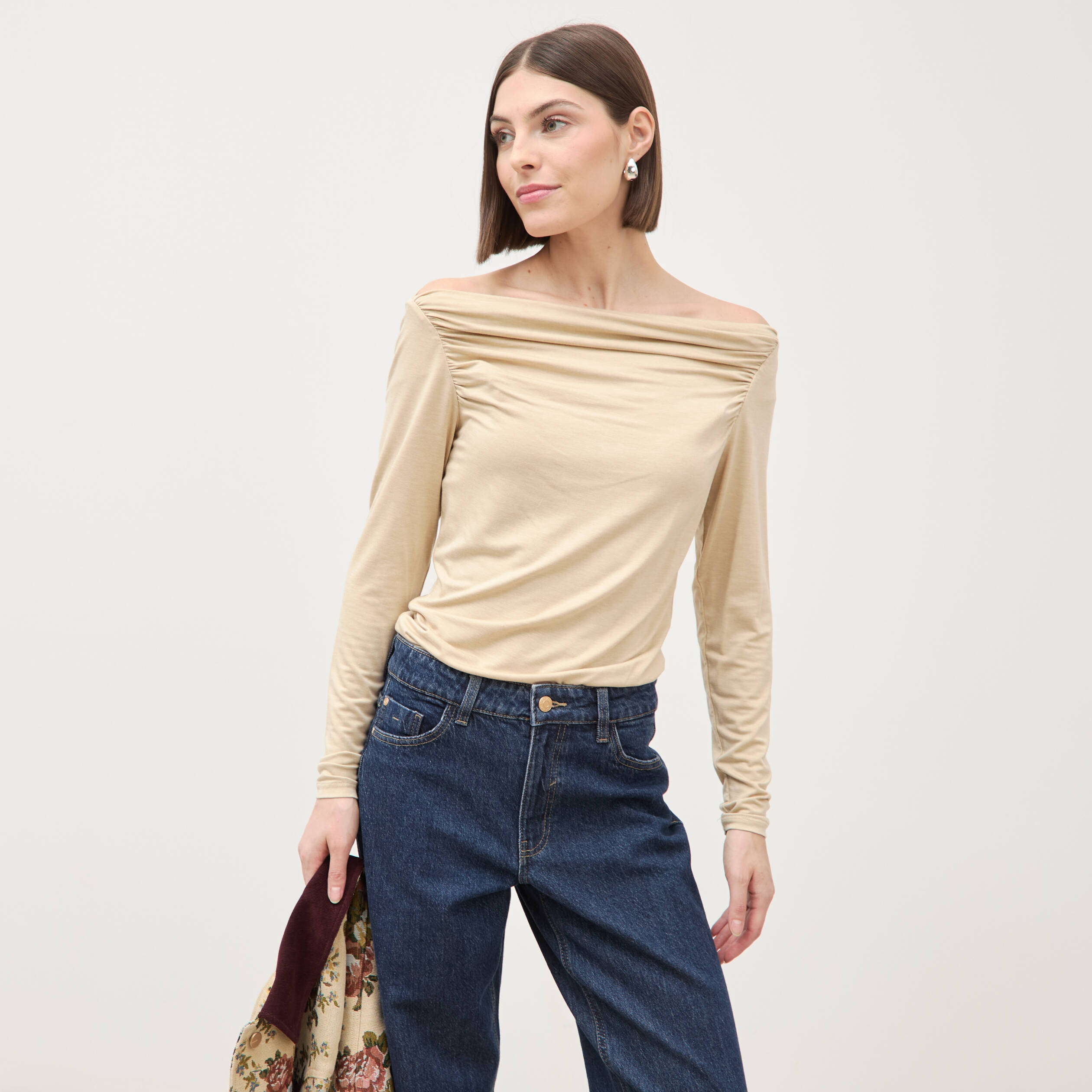 T-shirt ajust&eacute; manches longues bardot beige femme