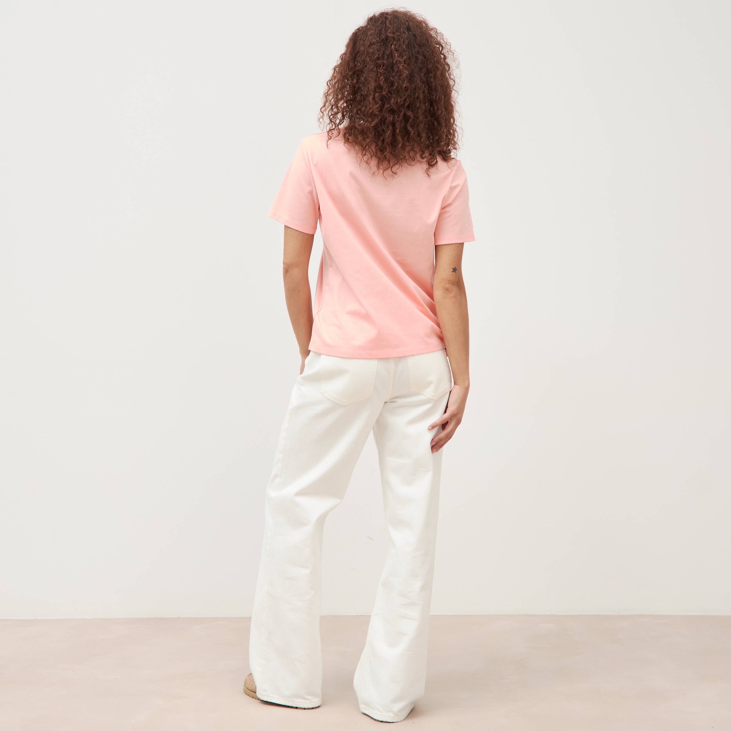 T-shirt droit col rond manches courtes rose saumon femme