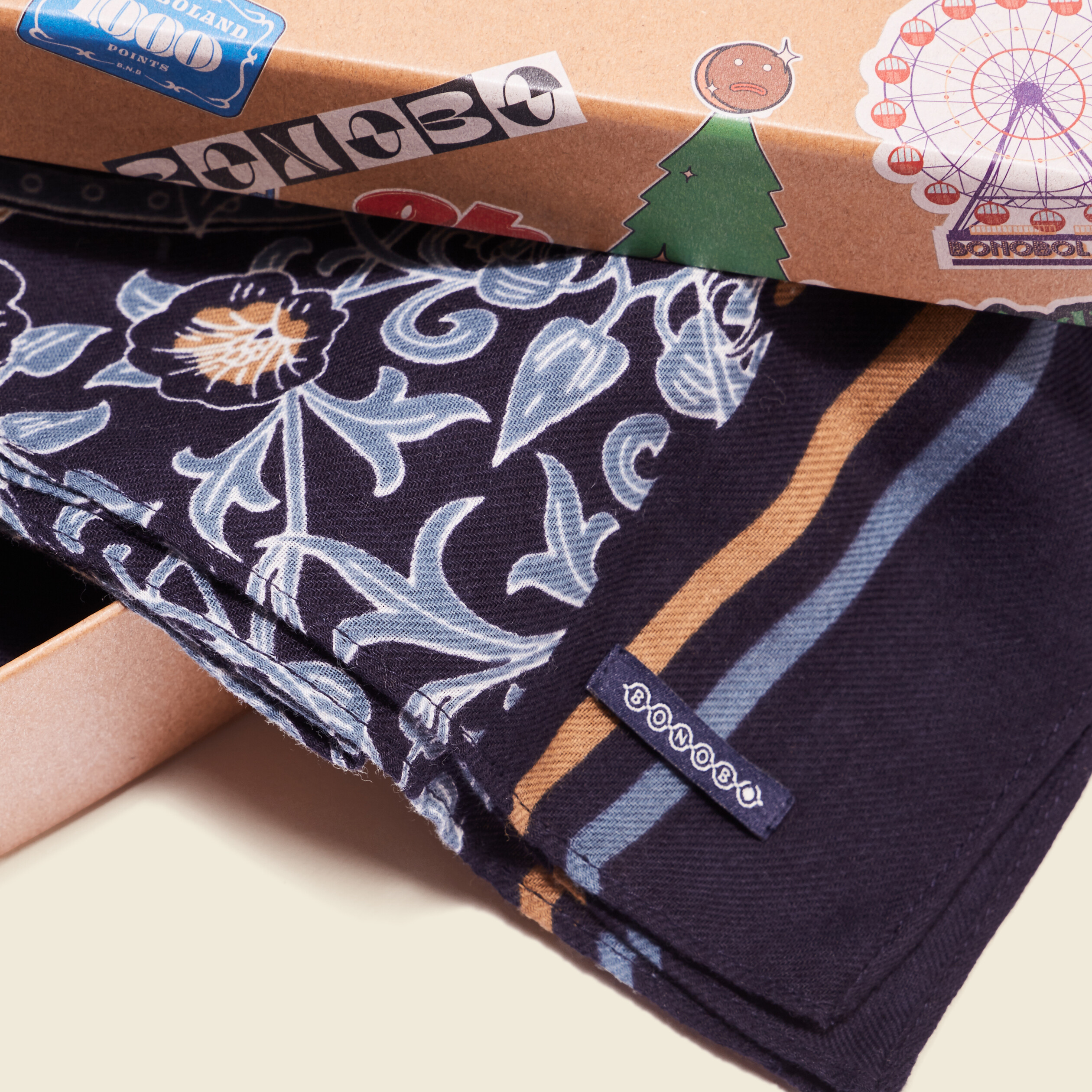 Foulard bleu marine homme