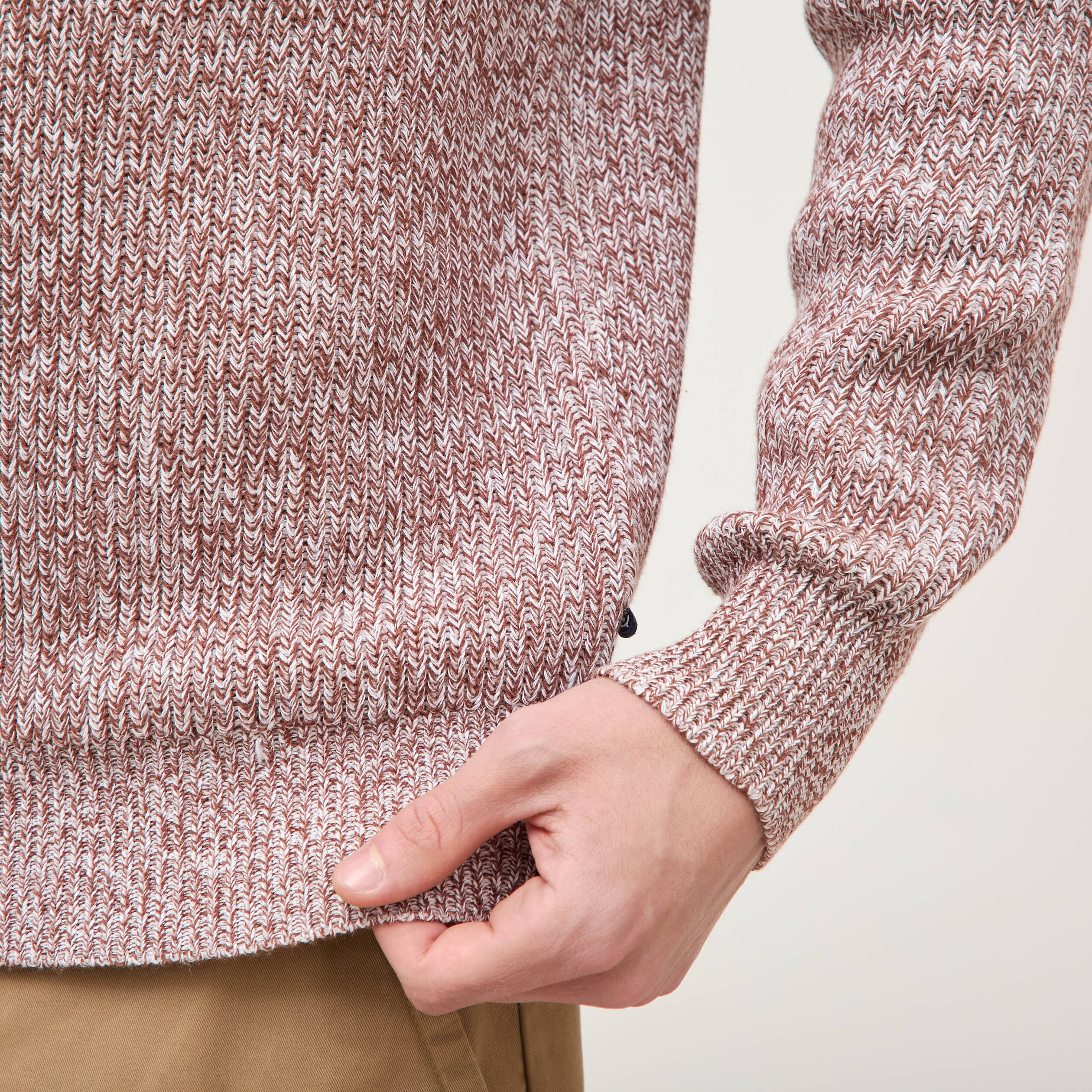 Pull manches longues marron fonc&eacute; homme