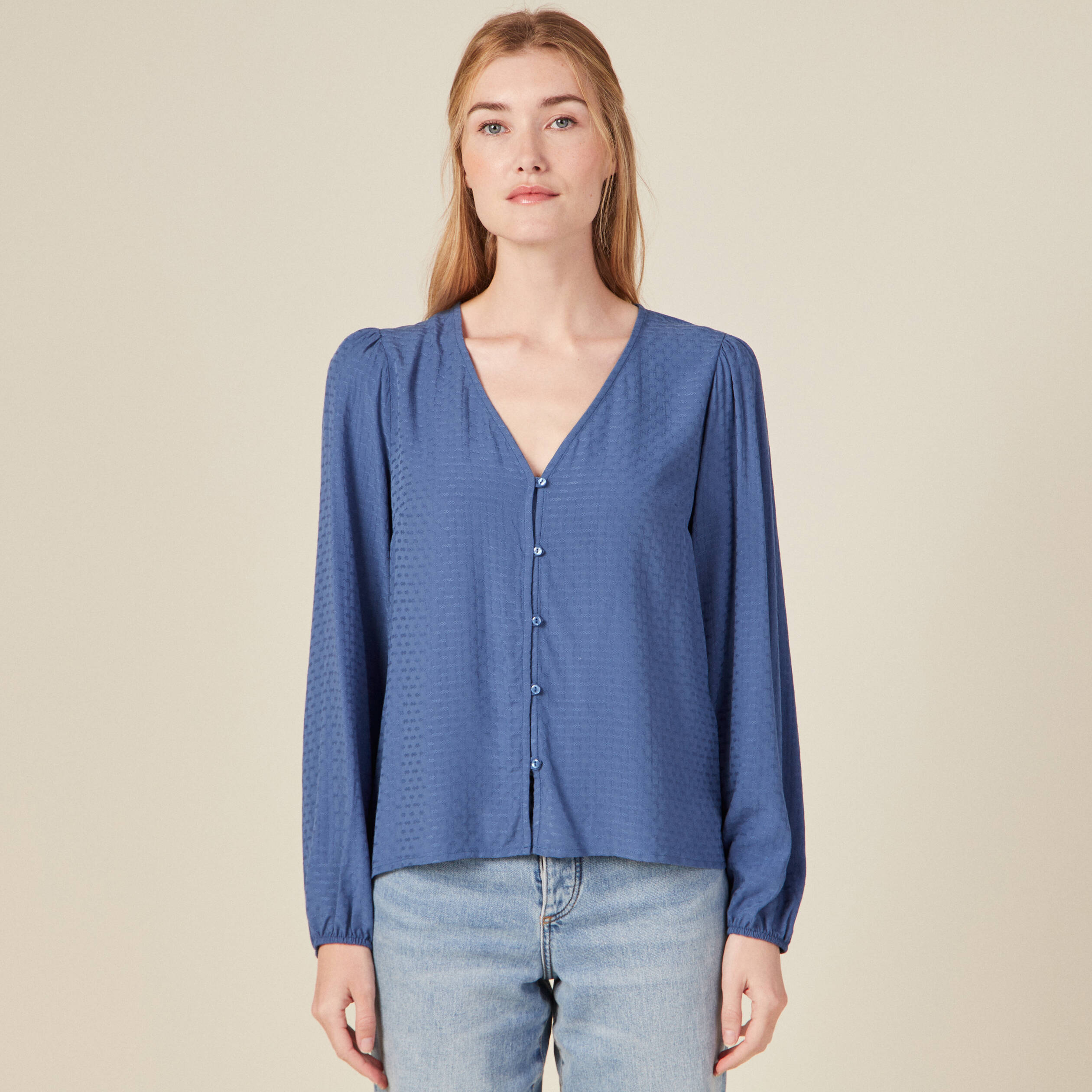 Chemise manches longues bleu ciel femme