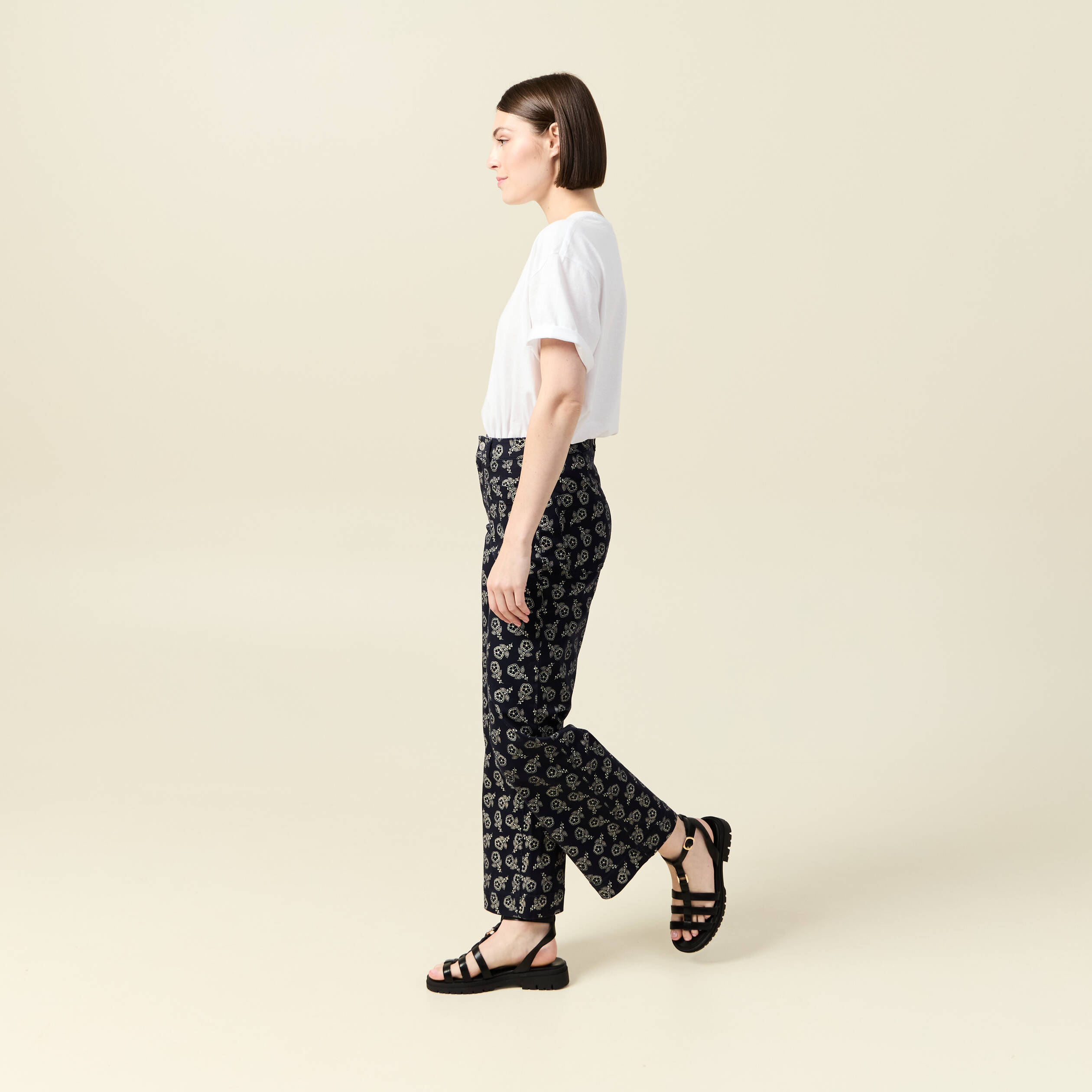 pantalon large cropped taille haute bleu marine femme Pantalon large cropped taille haute bleu marine femme