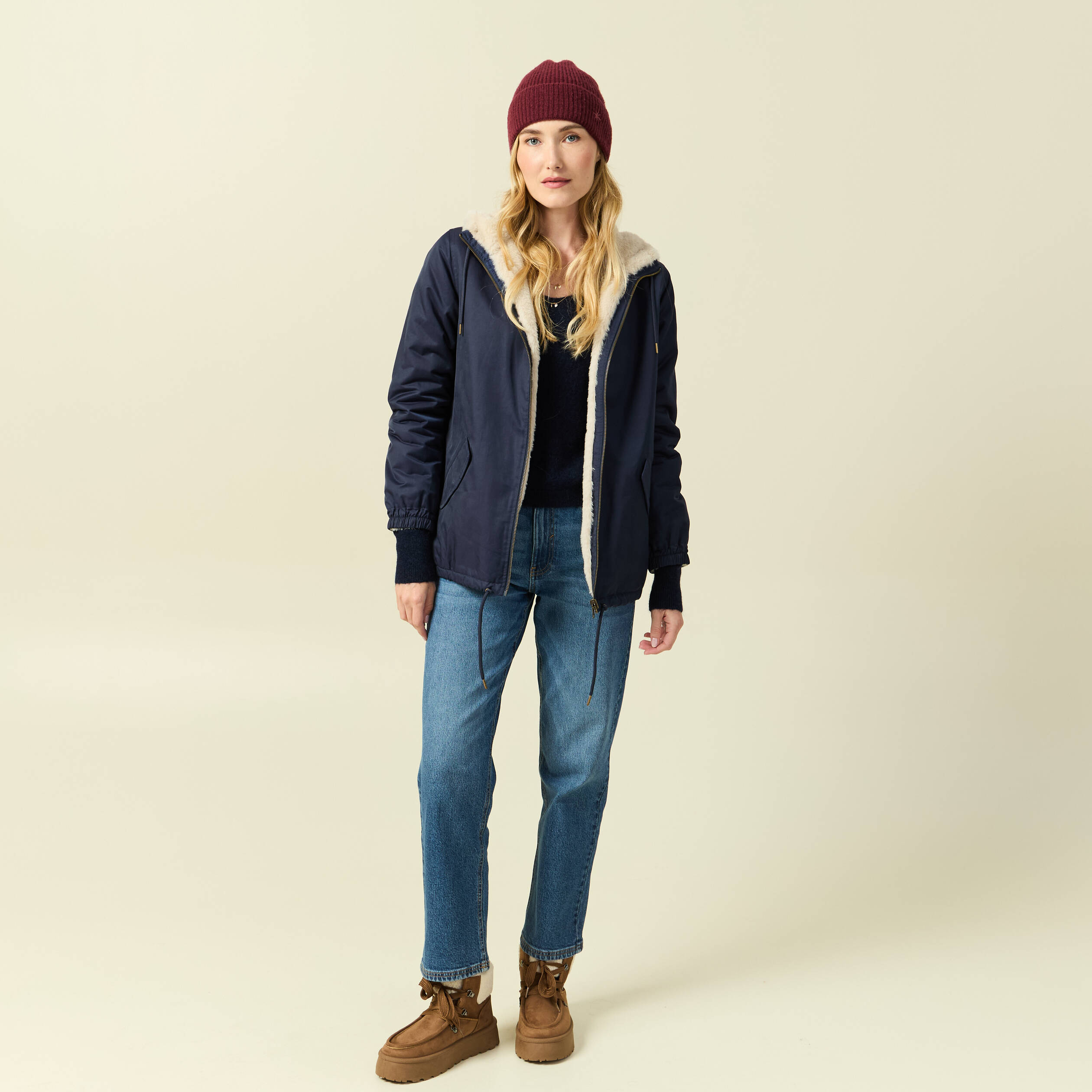 Pull col V manches longues bleu marine femme