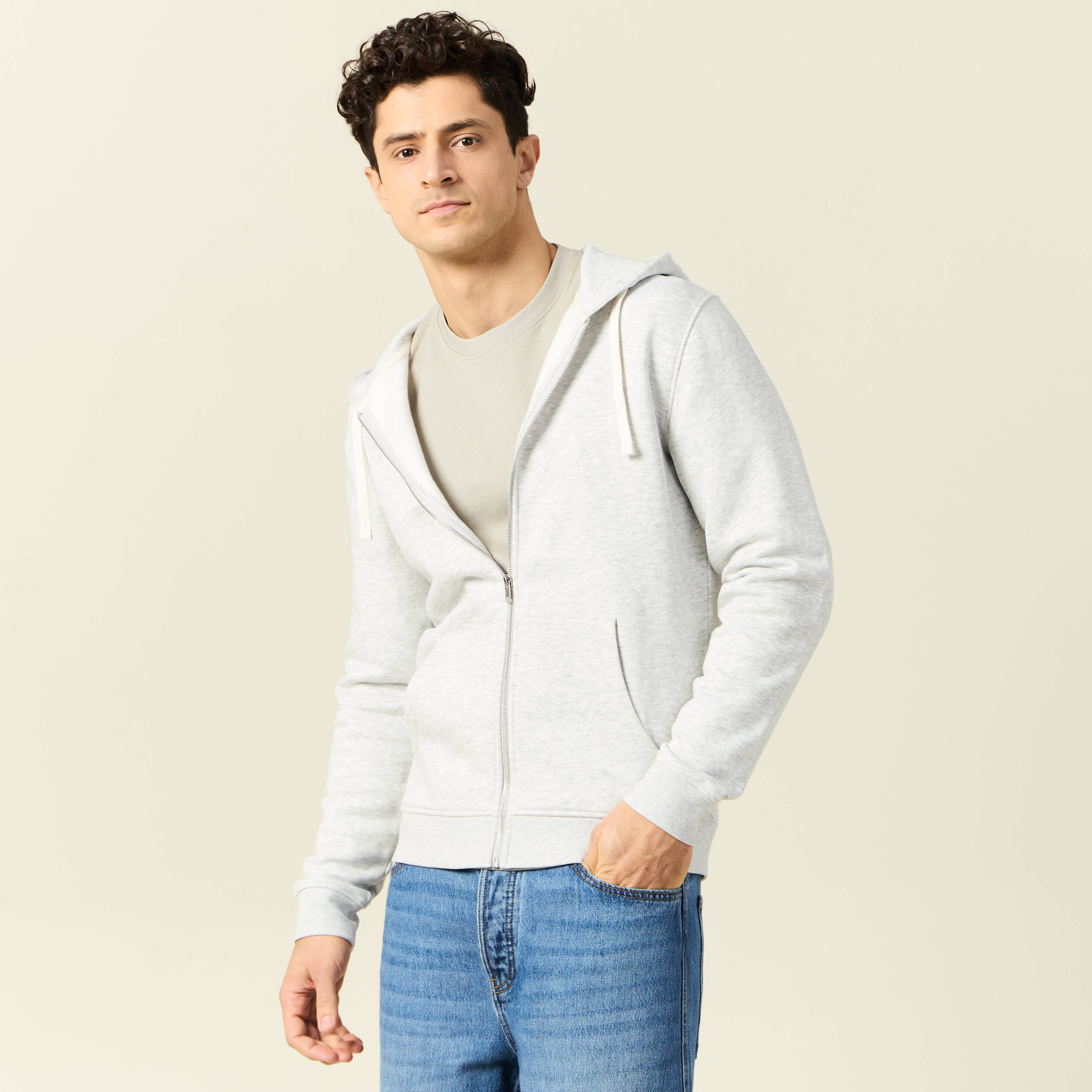 Sweat &agrave; capuche manches longues gris homme