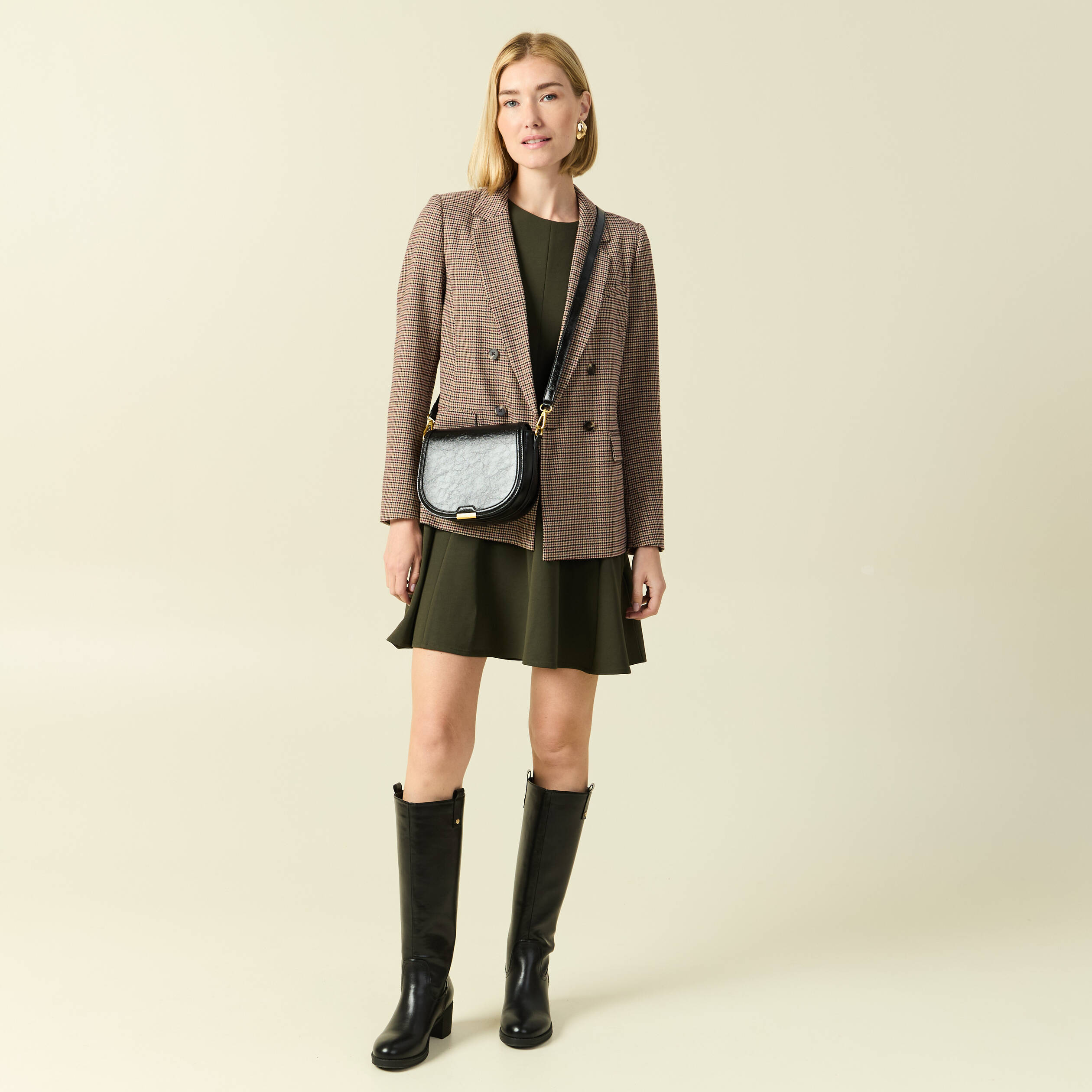 Robe fluide manches longues col rond vert kaki femme
