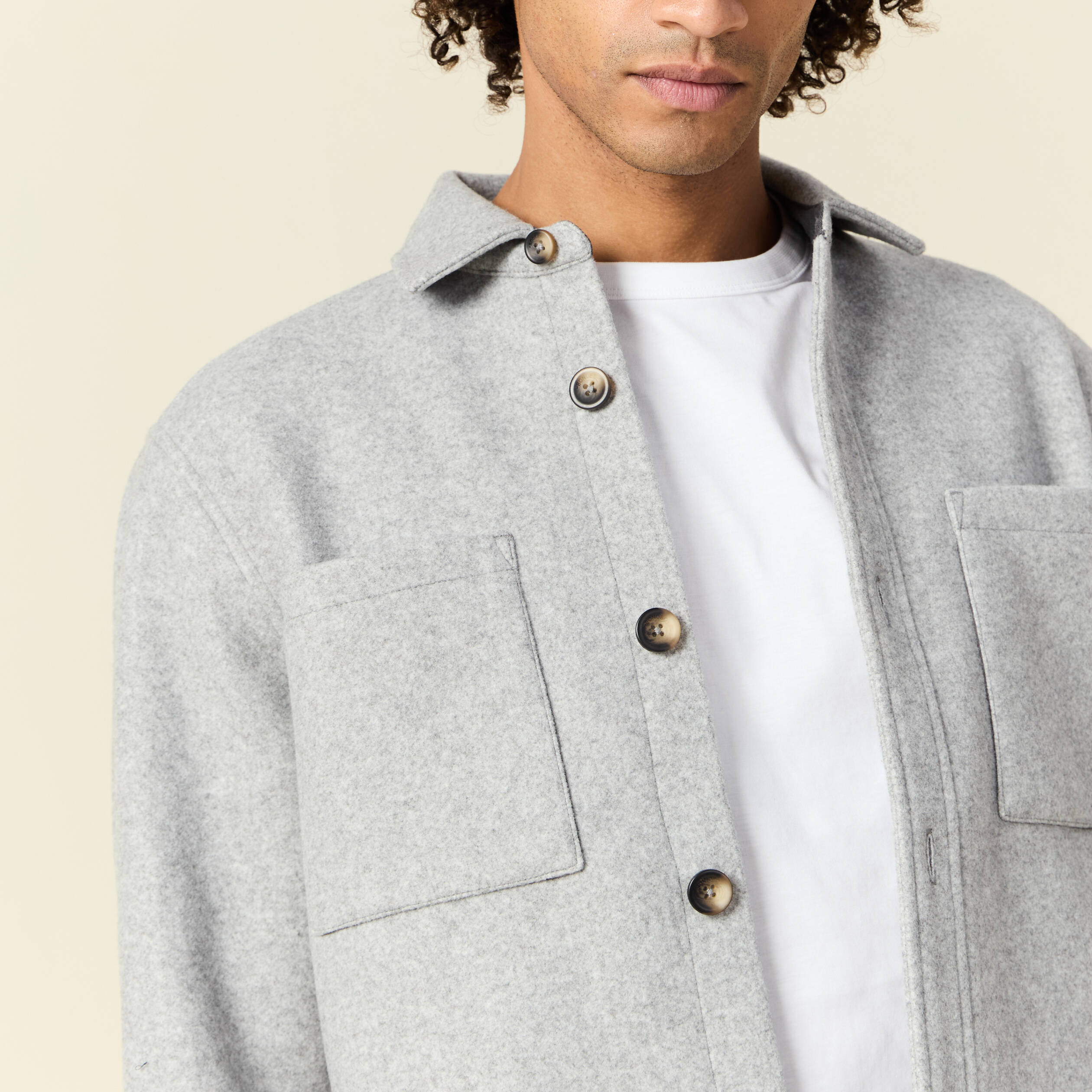 surchemise boutonnee gris fonce homme Surchemise boutonnée gris foncé homme