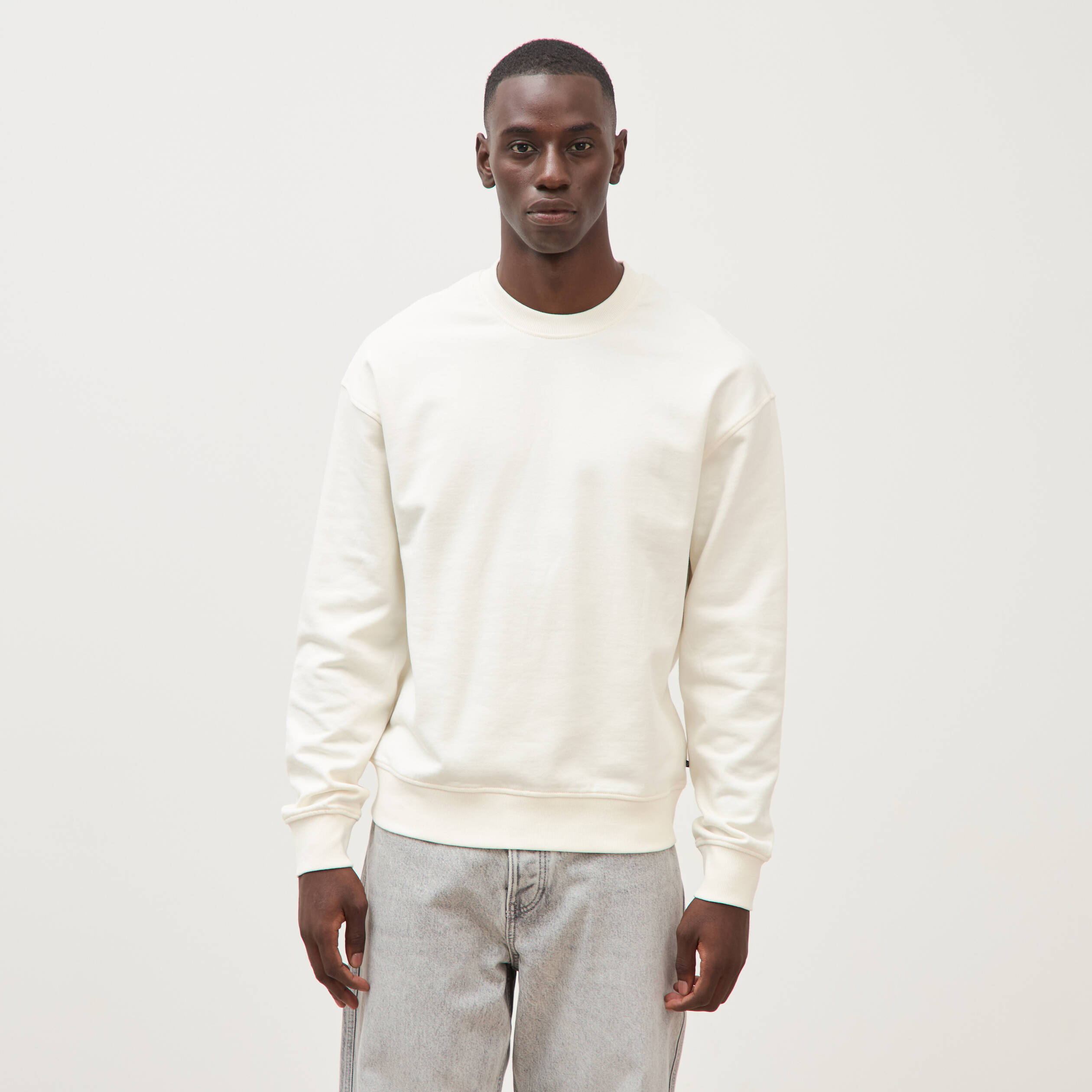 Sweat col rond manches longues en coton ecru homme