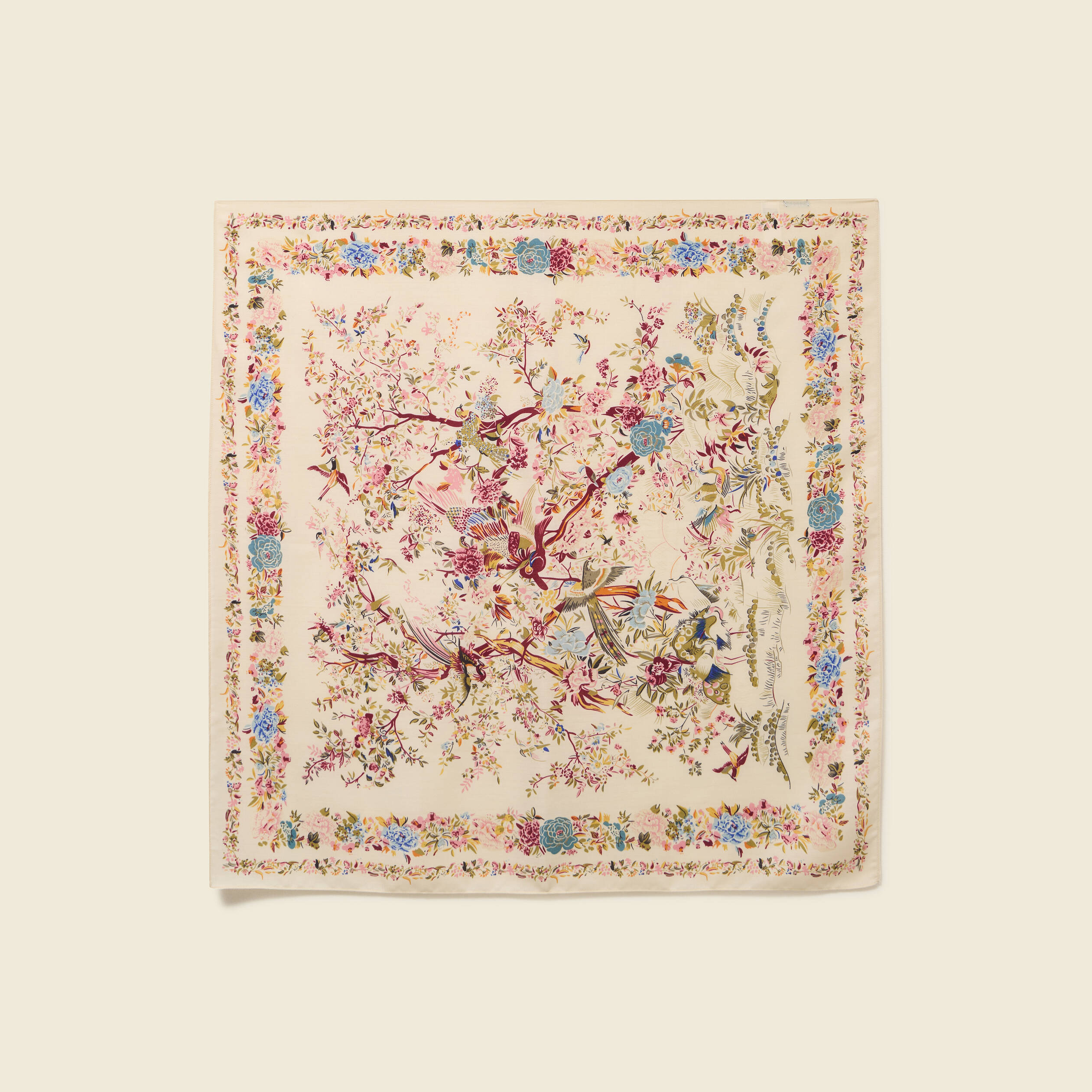 Foulard satin&eacute; ecru femme