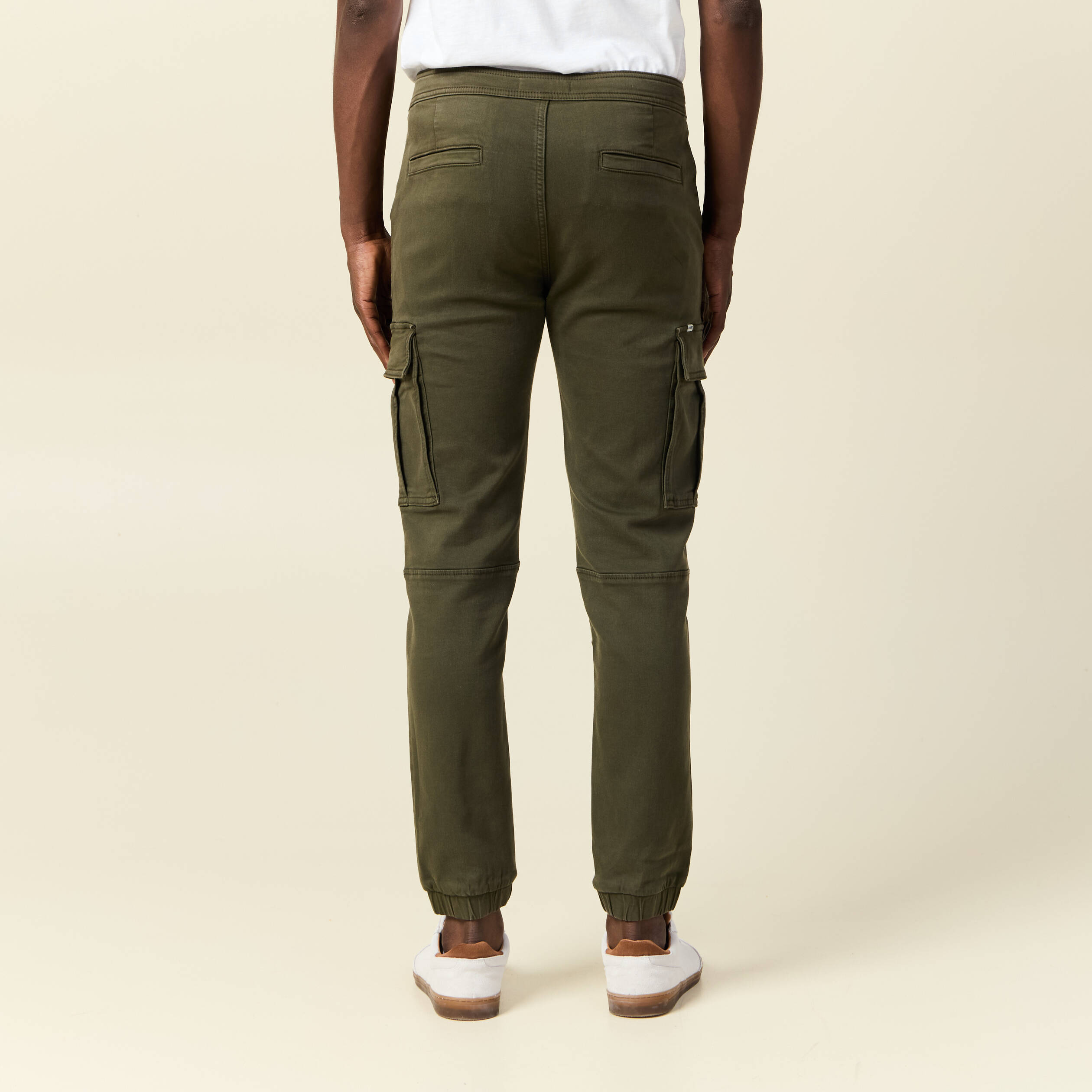 Pantalon battle bas resserré vert kaki homme