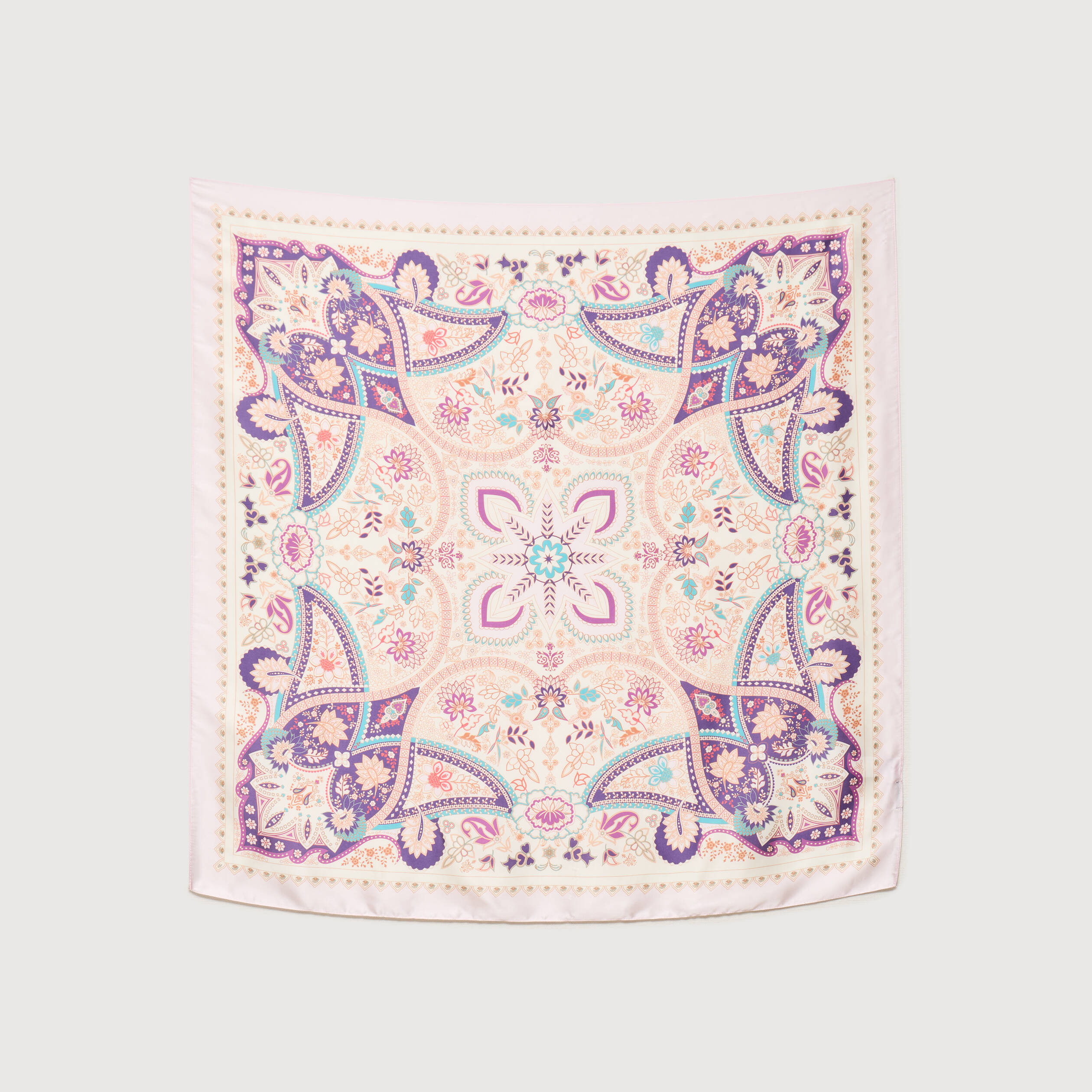 Foulard satin&eacute; rouge clair femme