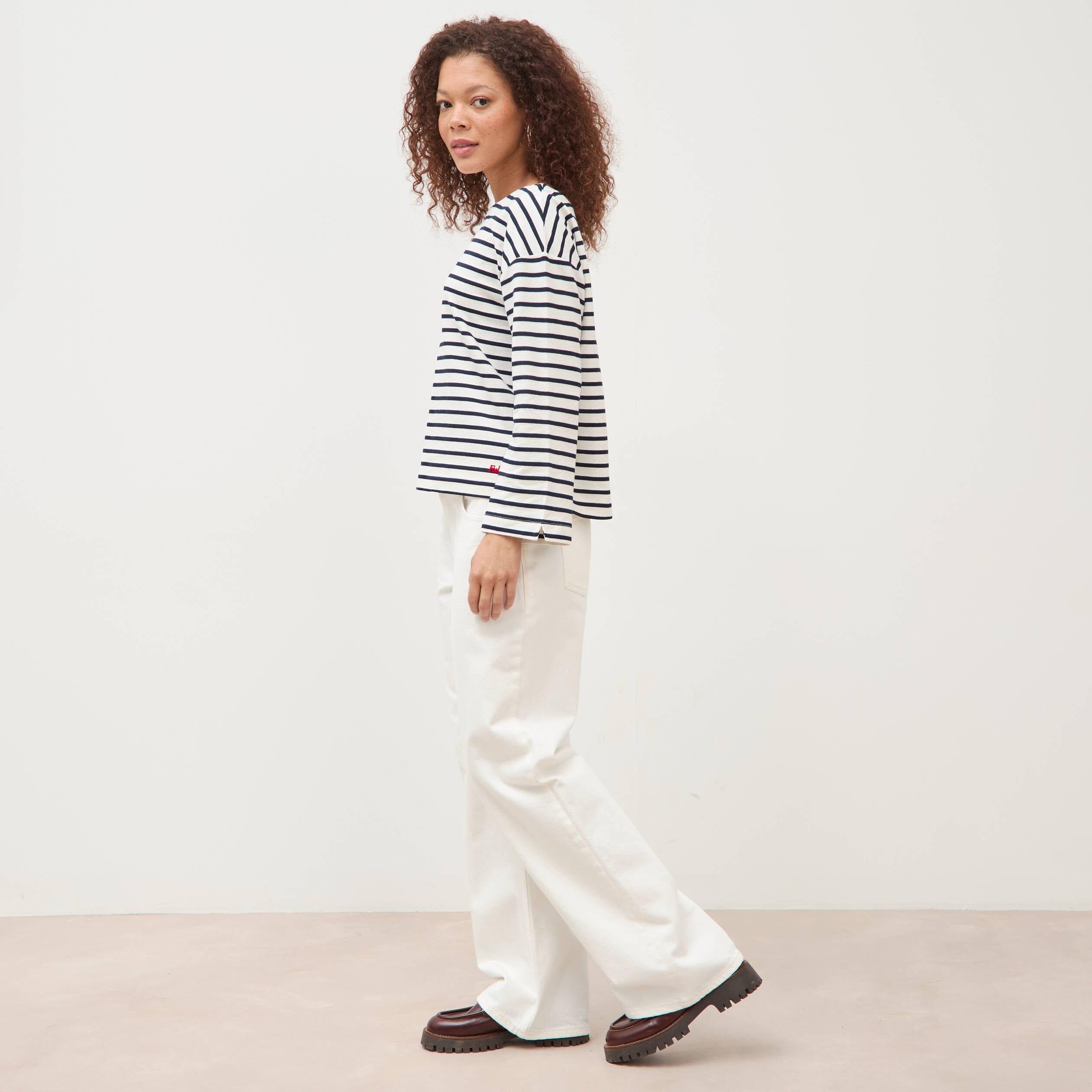 Marini&egrave;re manches longues broderie ecru femme