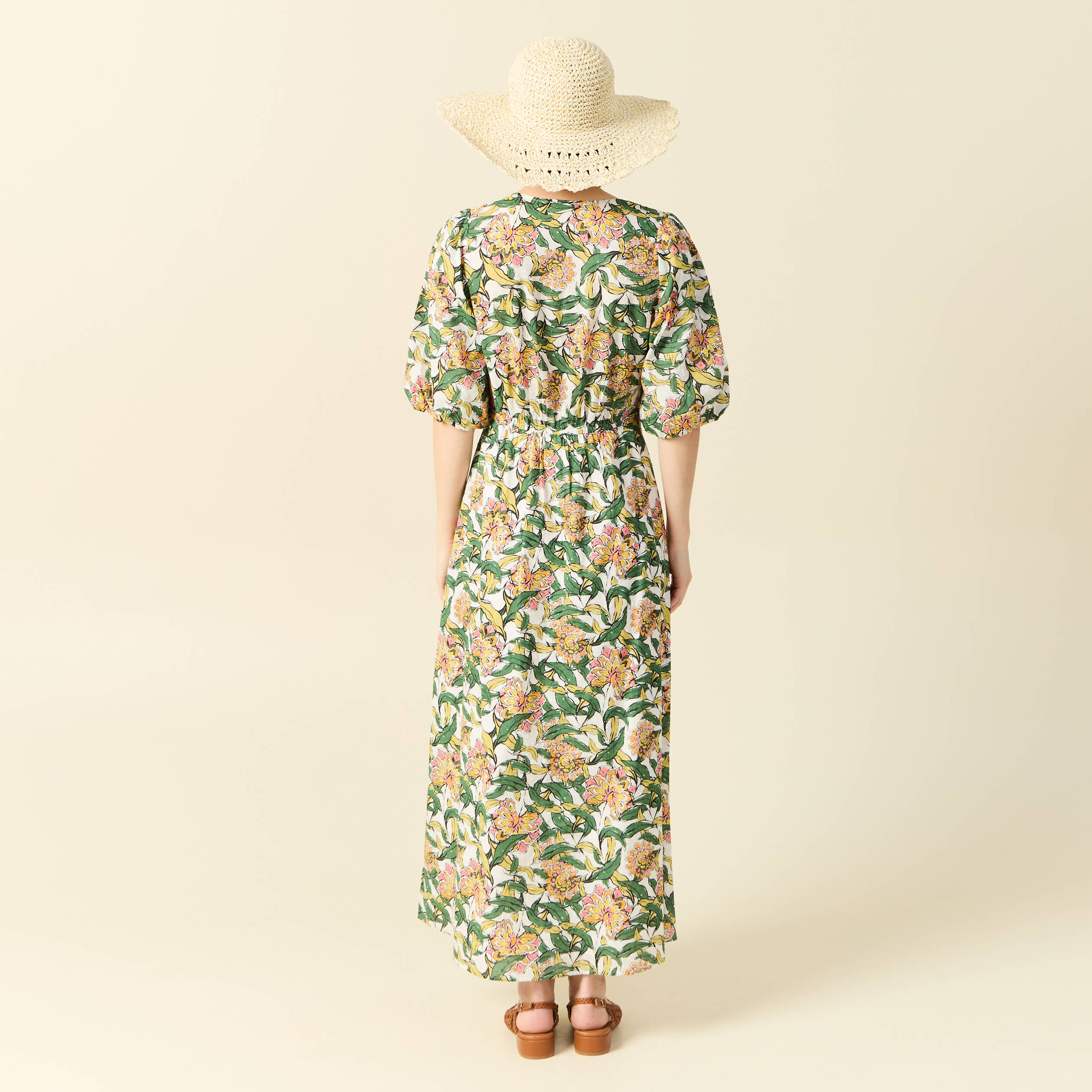 robe longue evasee blanc femme Robe longue évasée blanc femme