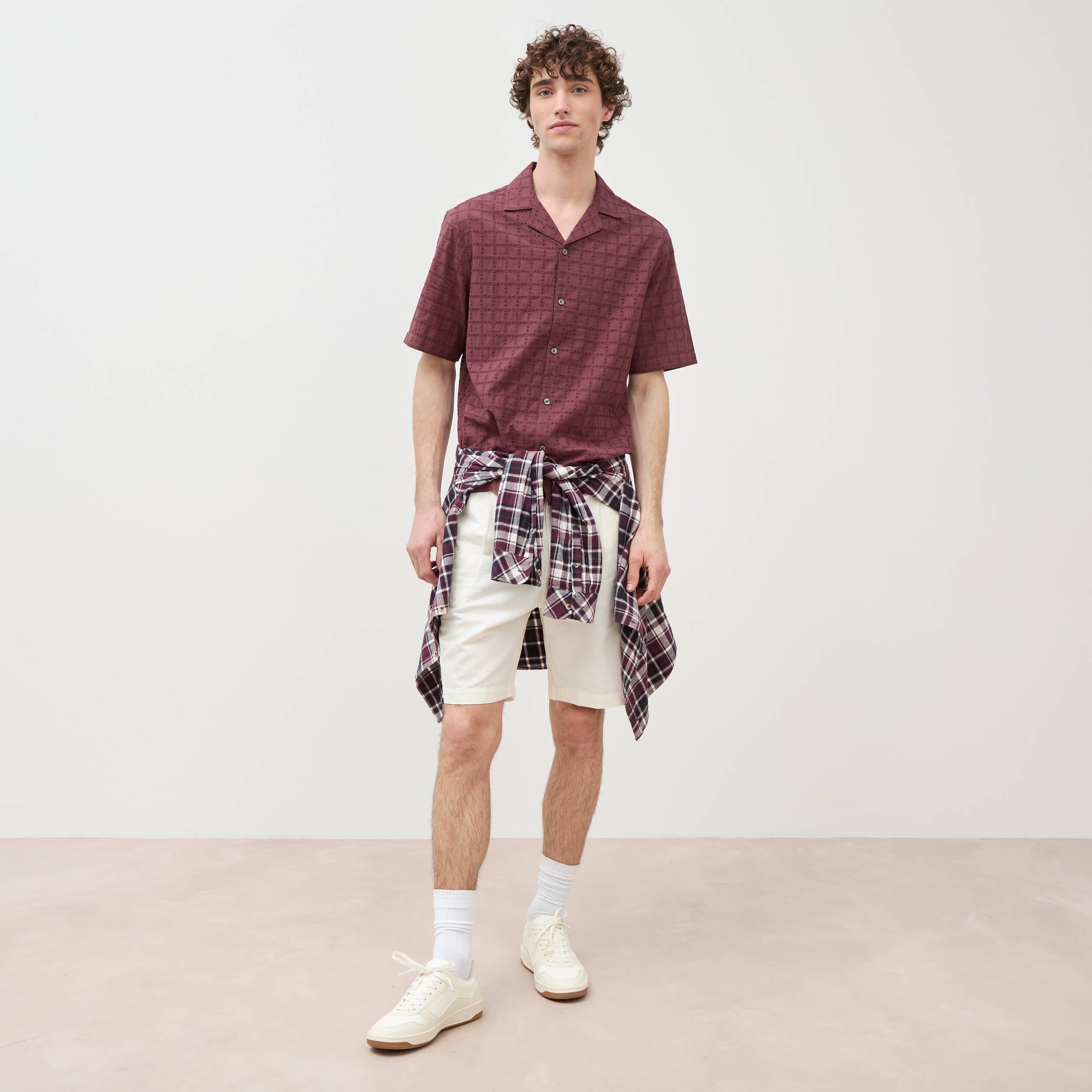 Chemise boyfriend en coton avec broderie prune homme