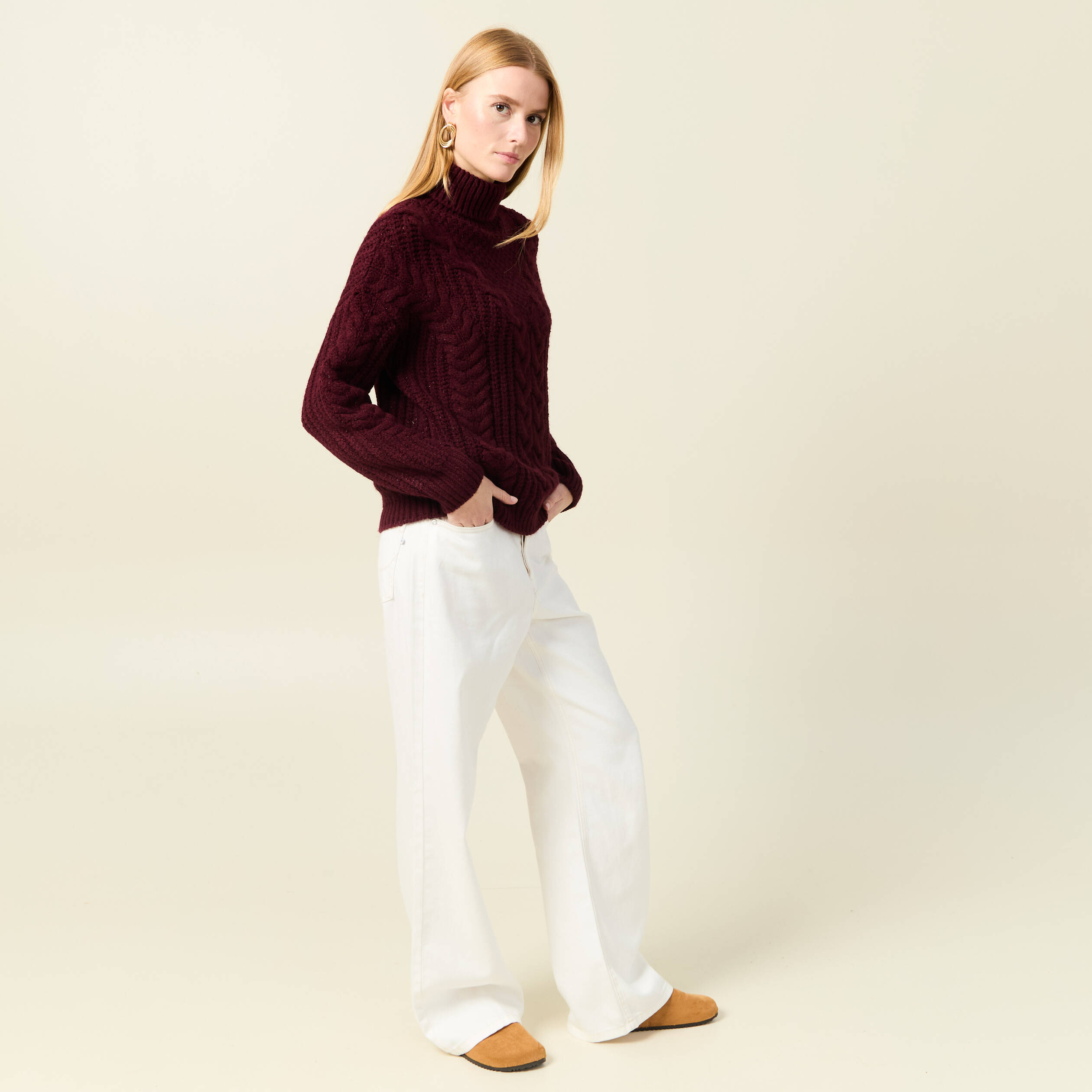 pull manches longues col roule rouge fonce femme Pull manches longues col roulé rouge foncé femme