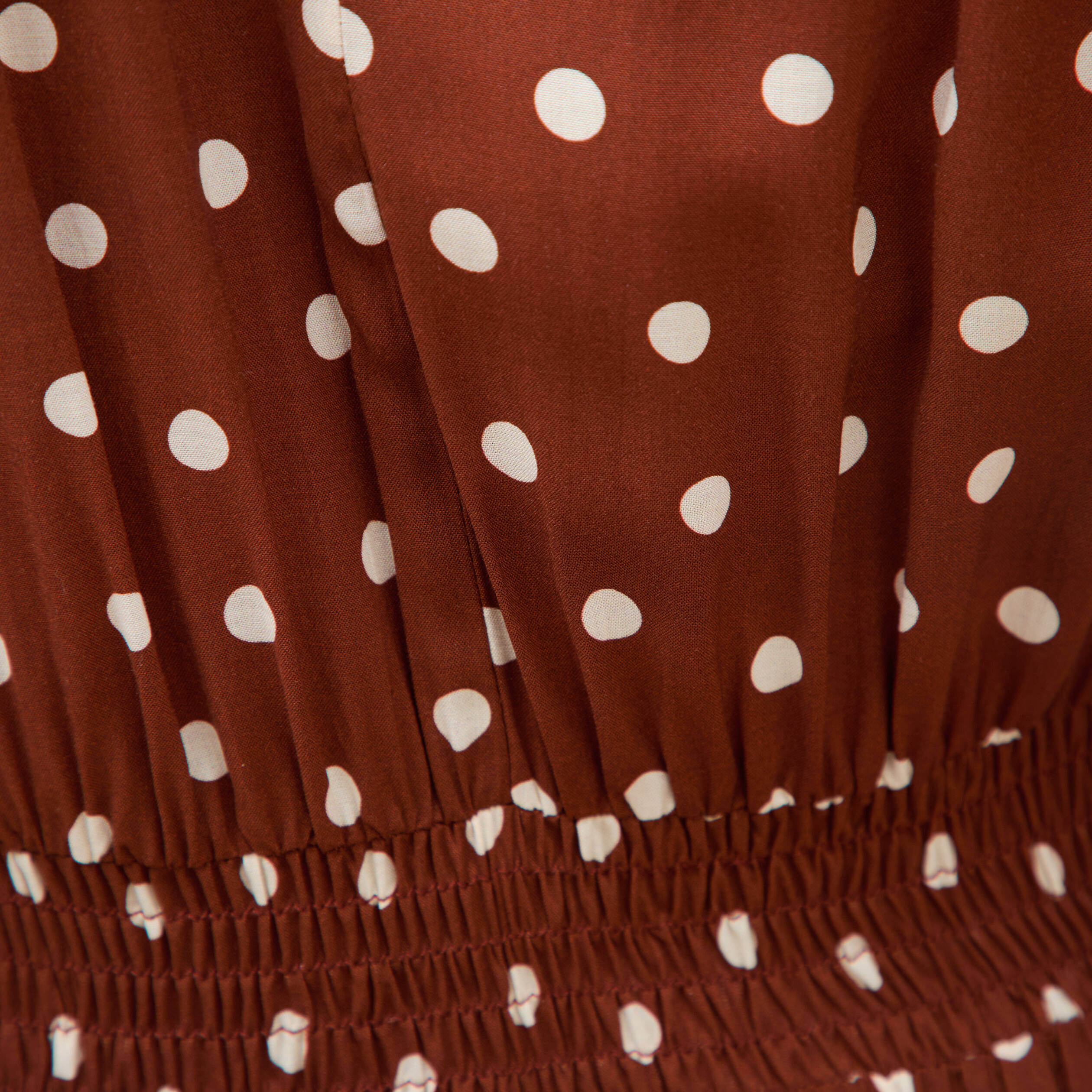 Robe longue &eacute;vas&eacute;e col v manches courtes marron cognac femme