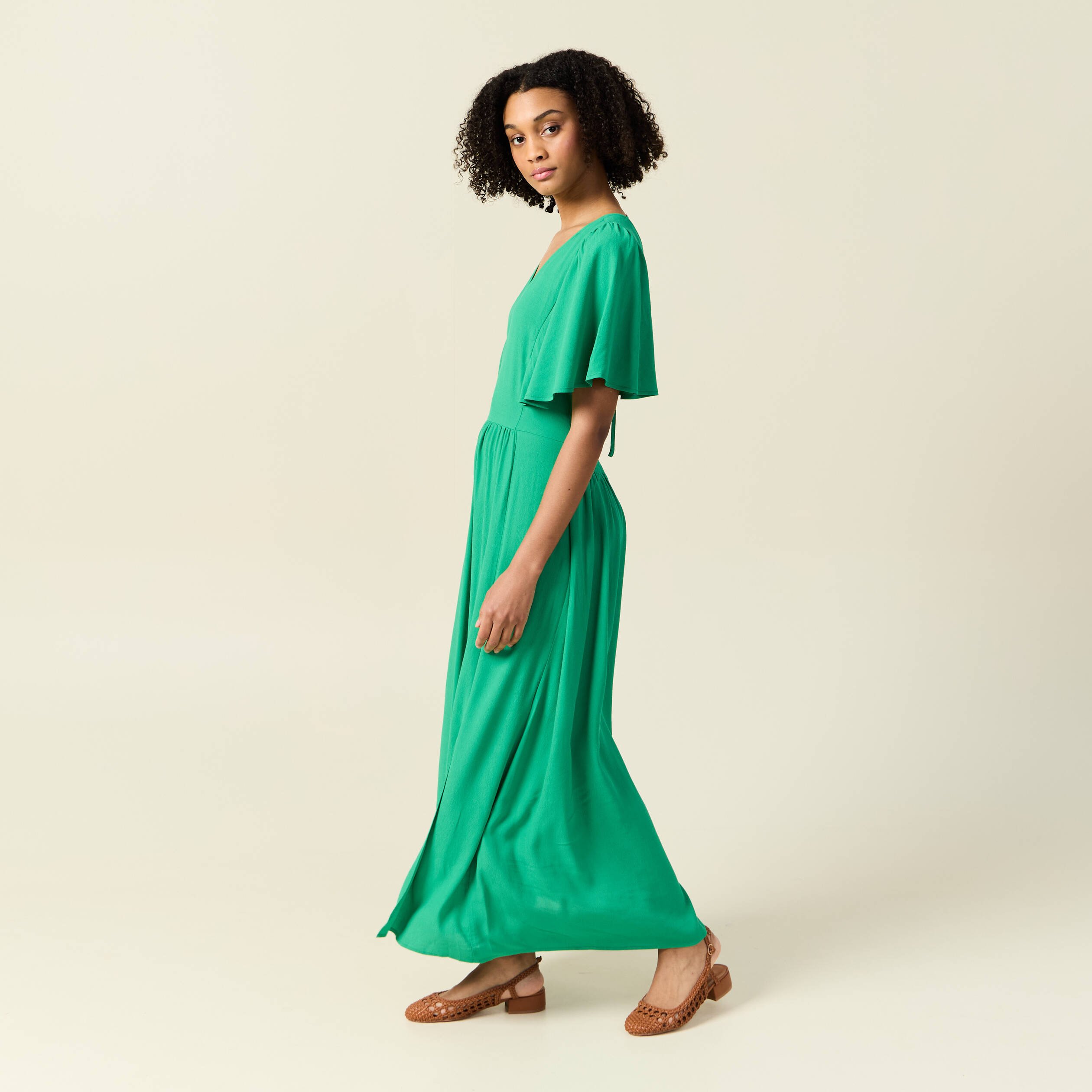 robe longue evasee fendue vert femme Robe longue évasée fendue vert femme