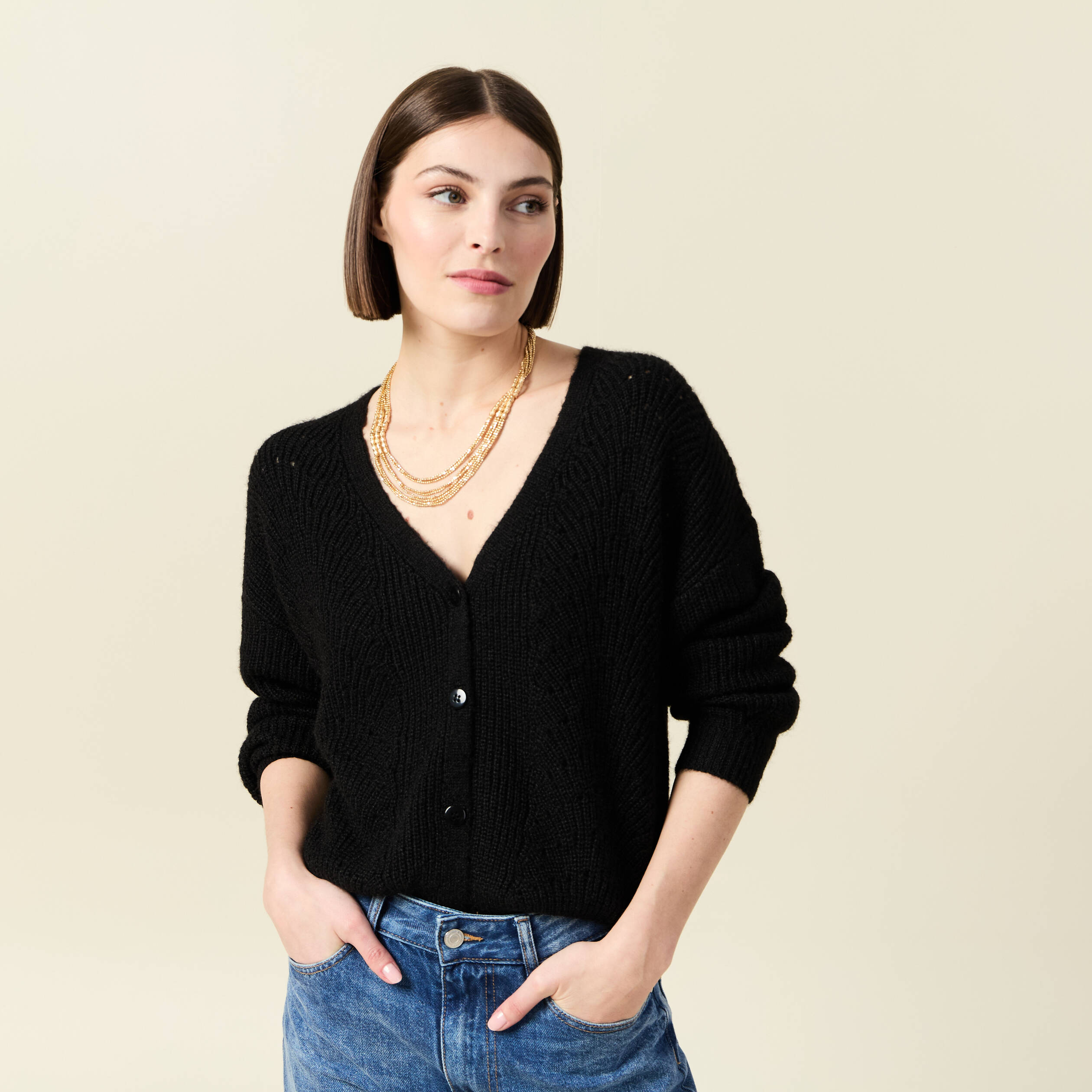 gilet ajoure col v manches longues noir femme Gilet ajouré col V manches longues noir femme