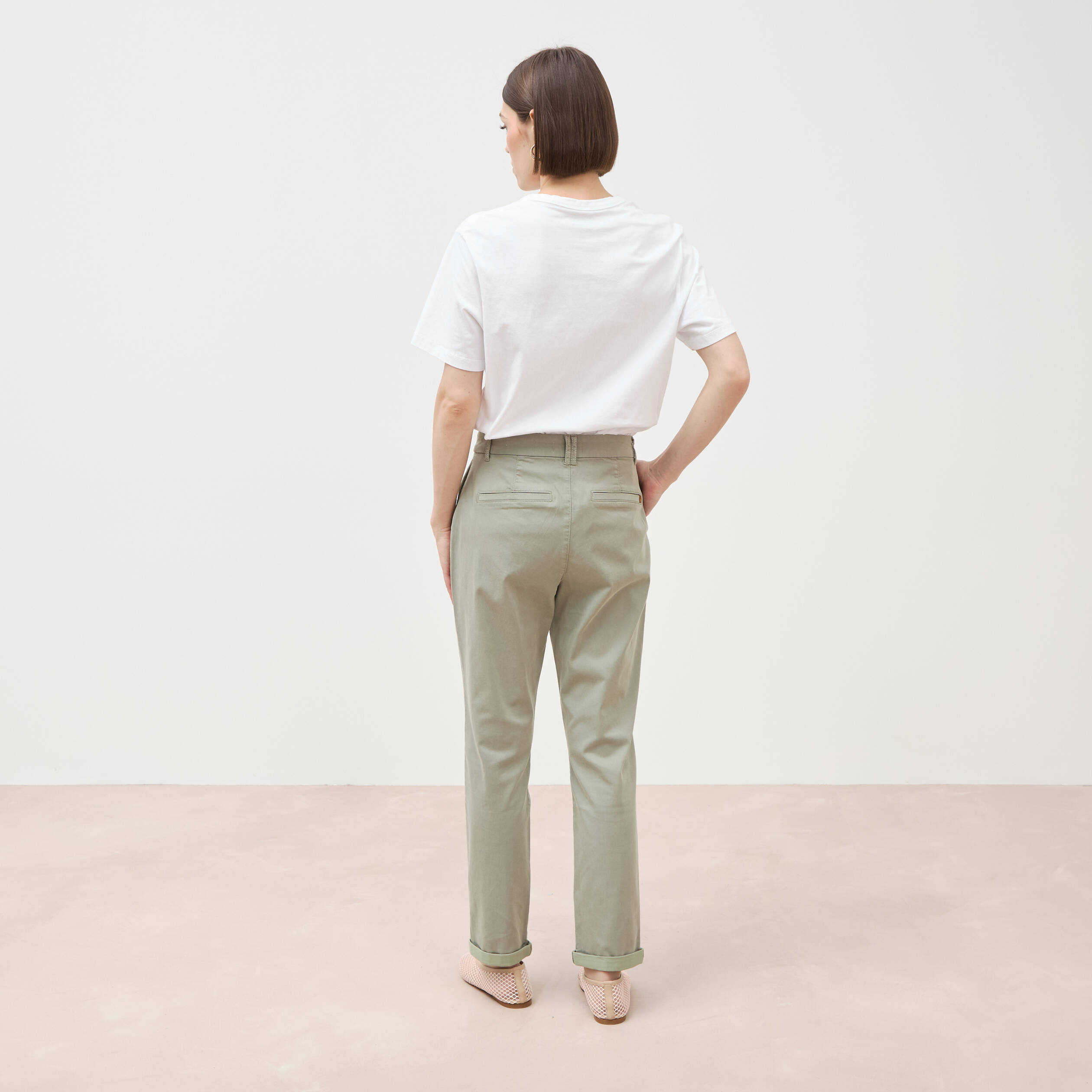 Chino cigarette 7/8&egrave;me taille haute vert kaki femme