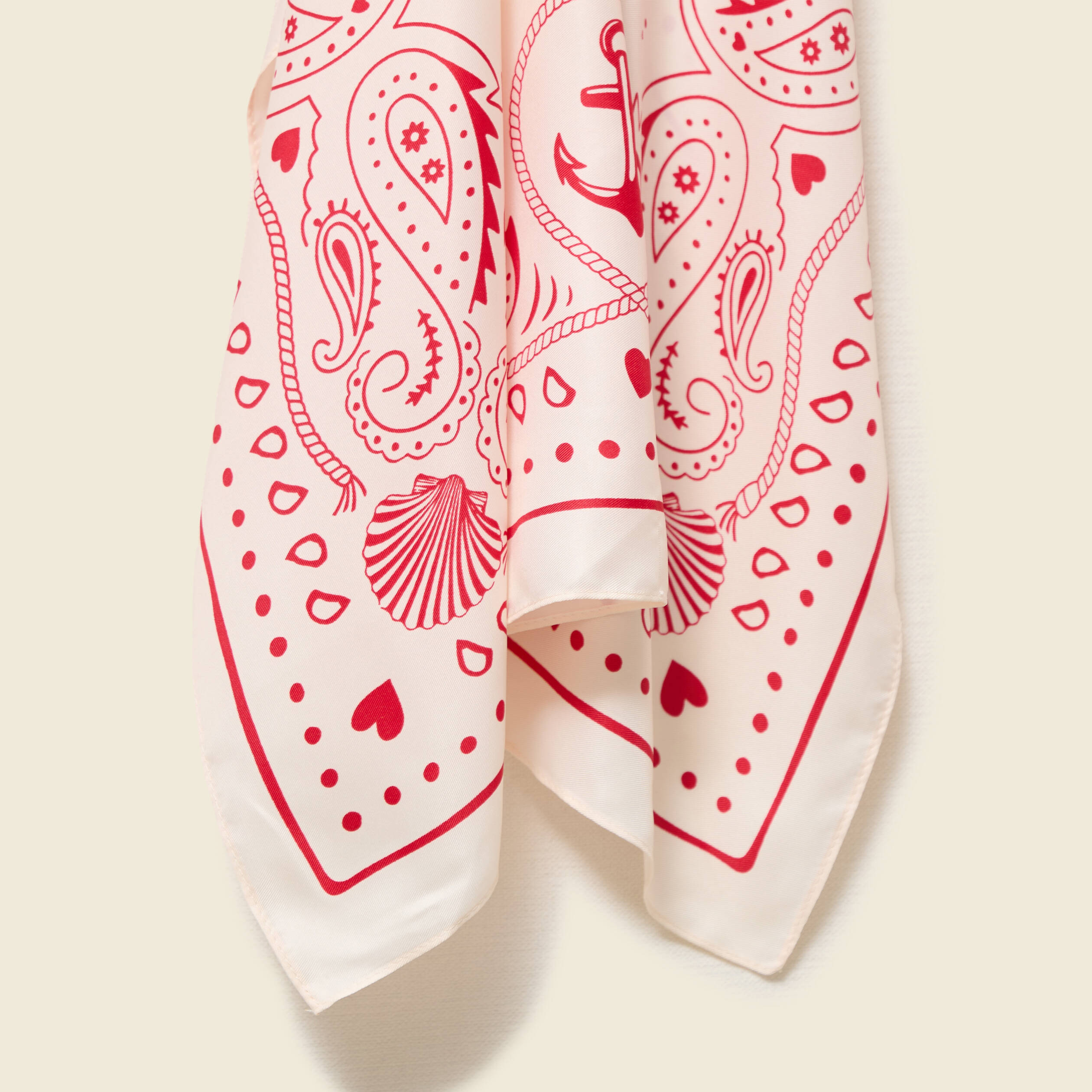 Foulard rouge femme