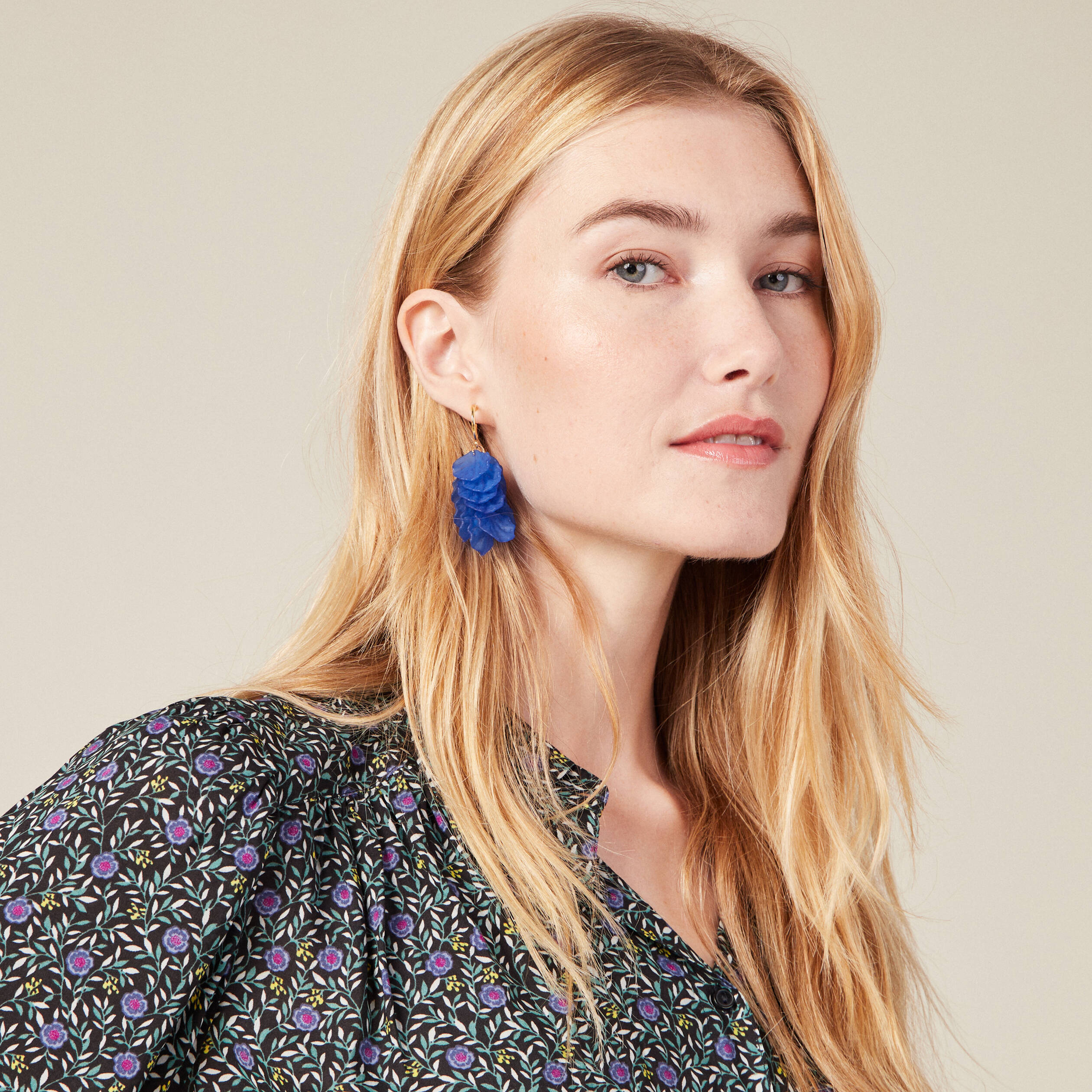 Boucles d'oreilles pendantes bleu electrique femme
