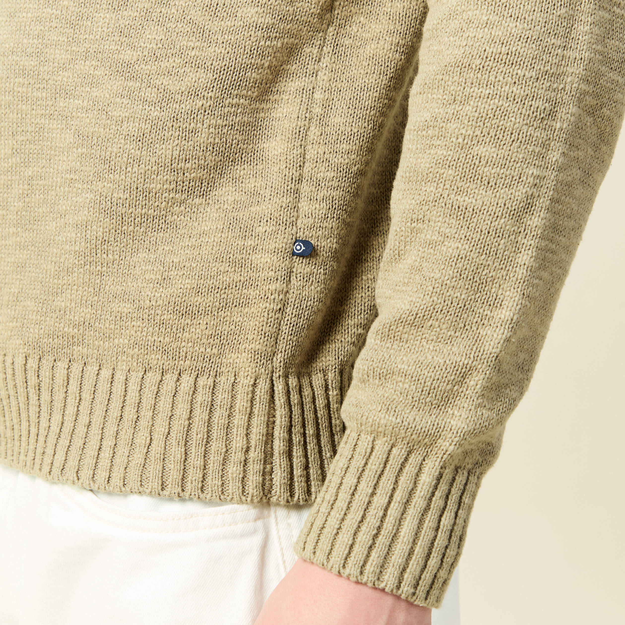 Pull col rond manches longues en coton beige fonce homme