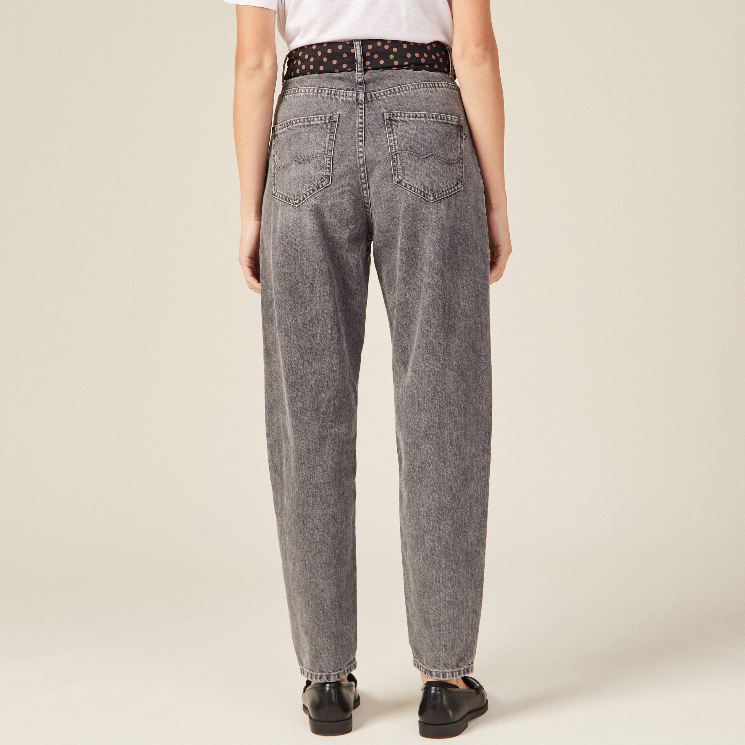 Jeans slouchy ceinturé denim snow gris femme