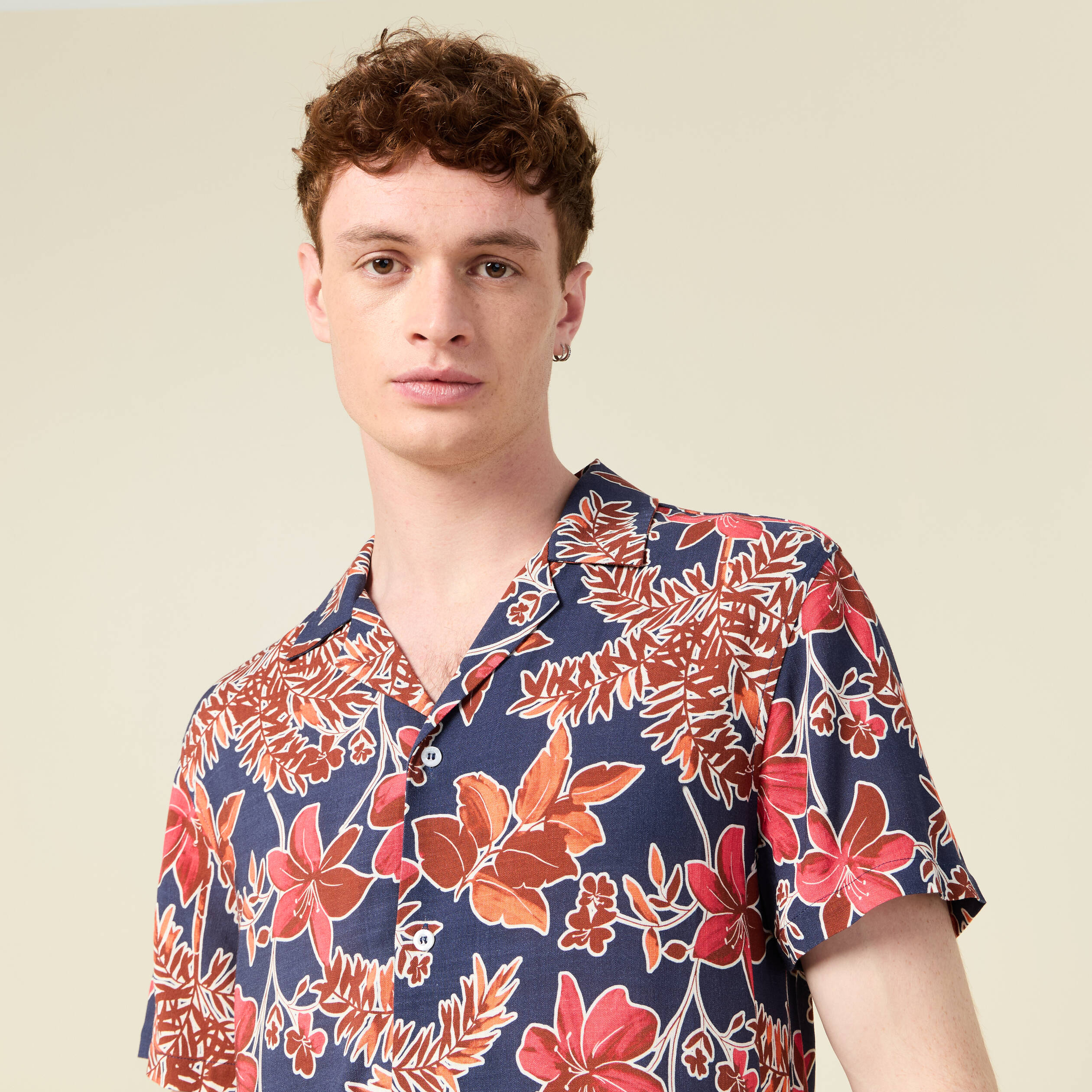 chemise manches courtes bleu marine homme Chemise manches courtes bleu marine homme