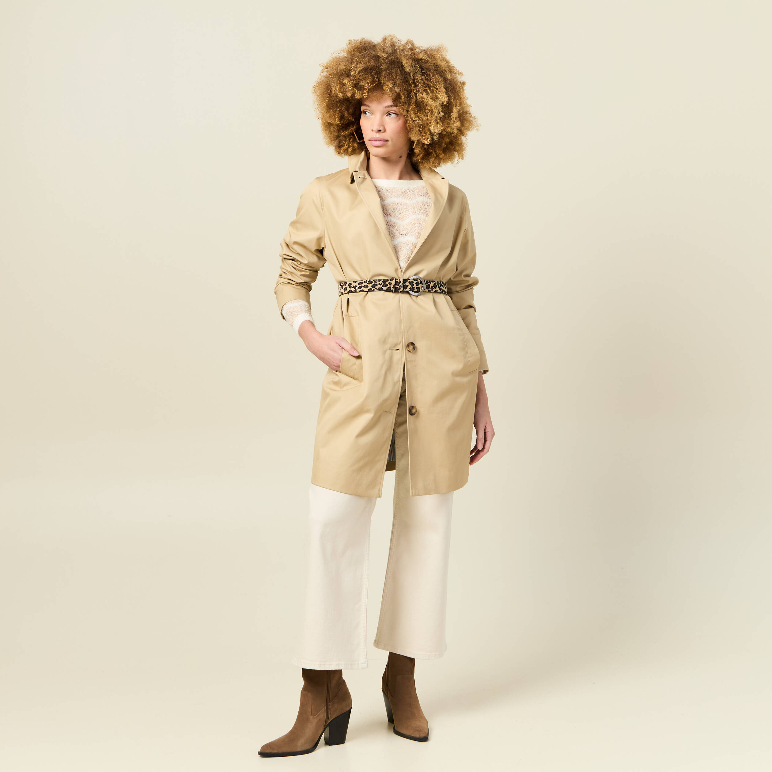 Pull manches longues ajour&eacute; creme femme