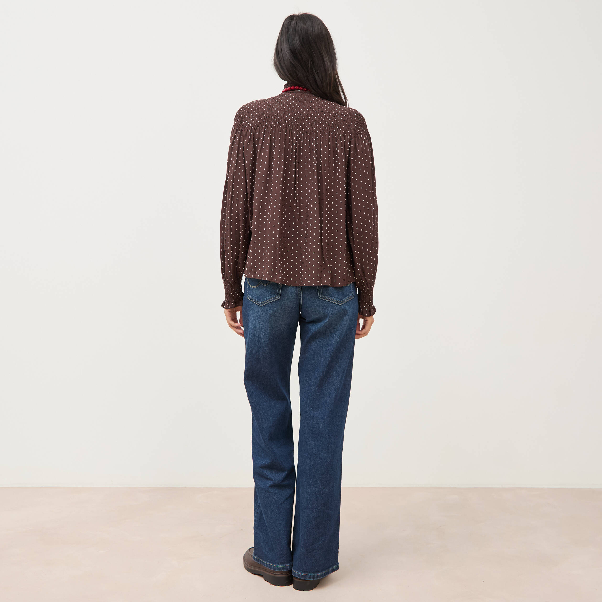 Blouse droite manches longues marron fonc&eacute; femme