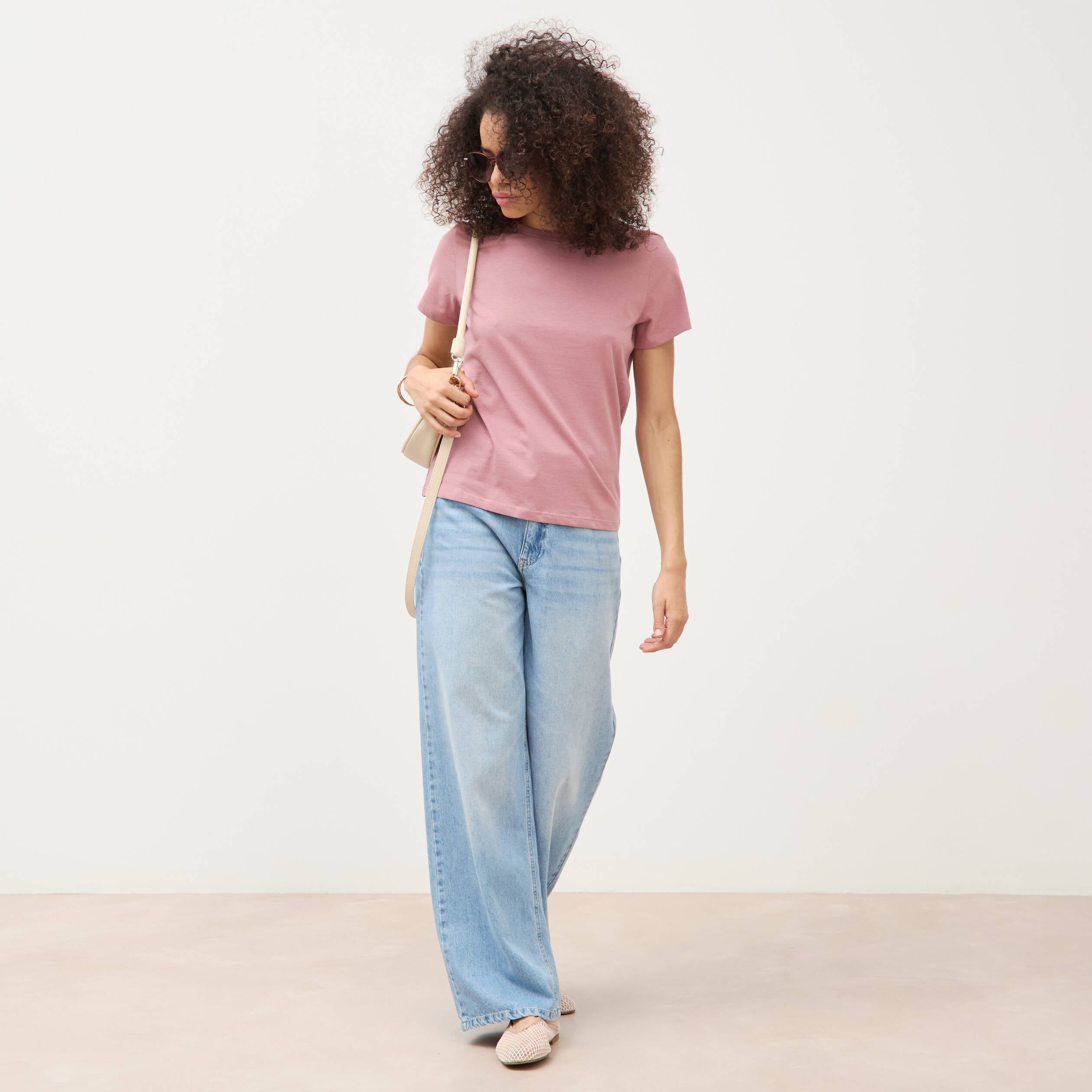 T-shirt cintr&eacute; col rond manches courtes vieux rose femme