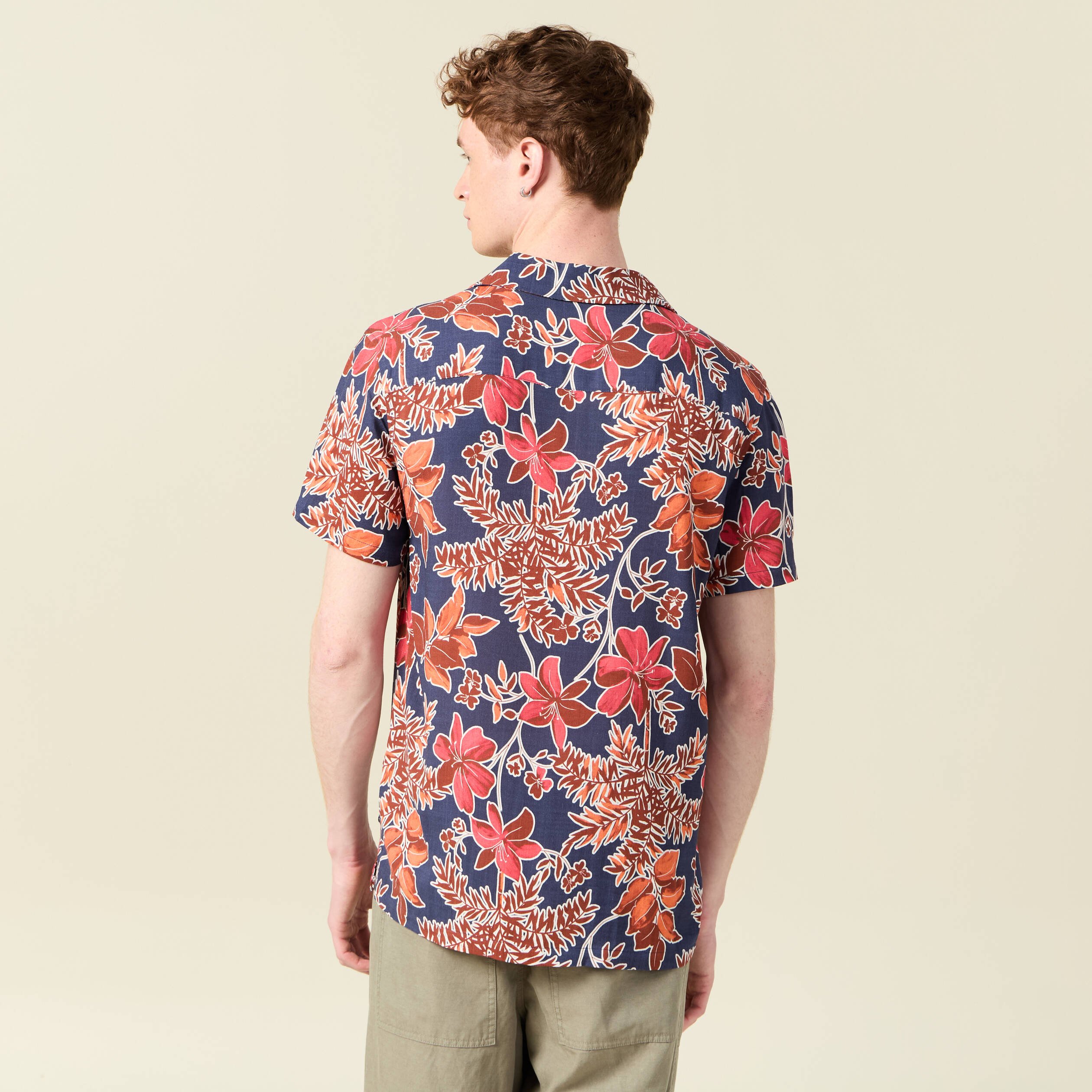 chemise manches courtes bleu marine homme Chemise manches courtes bleu marine homme