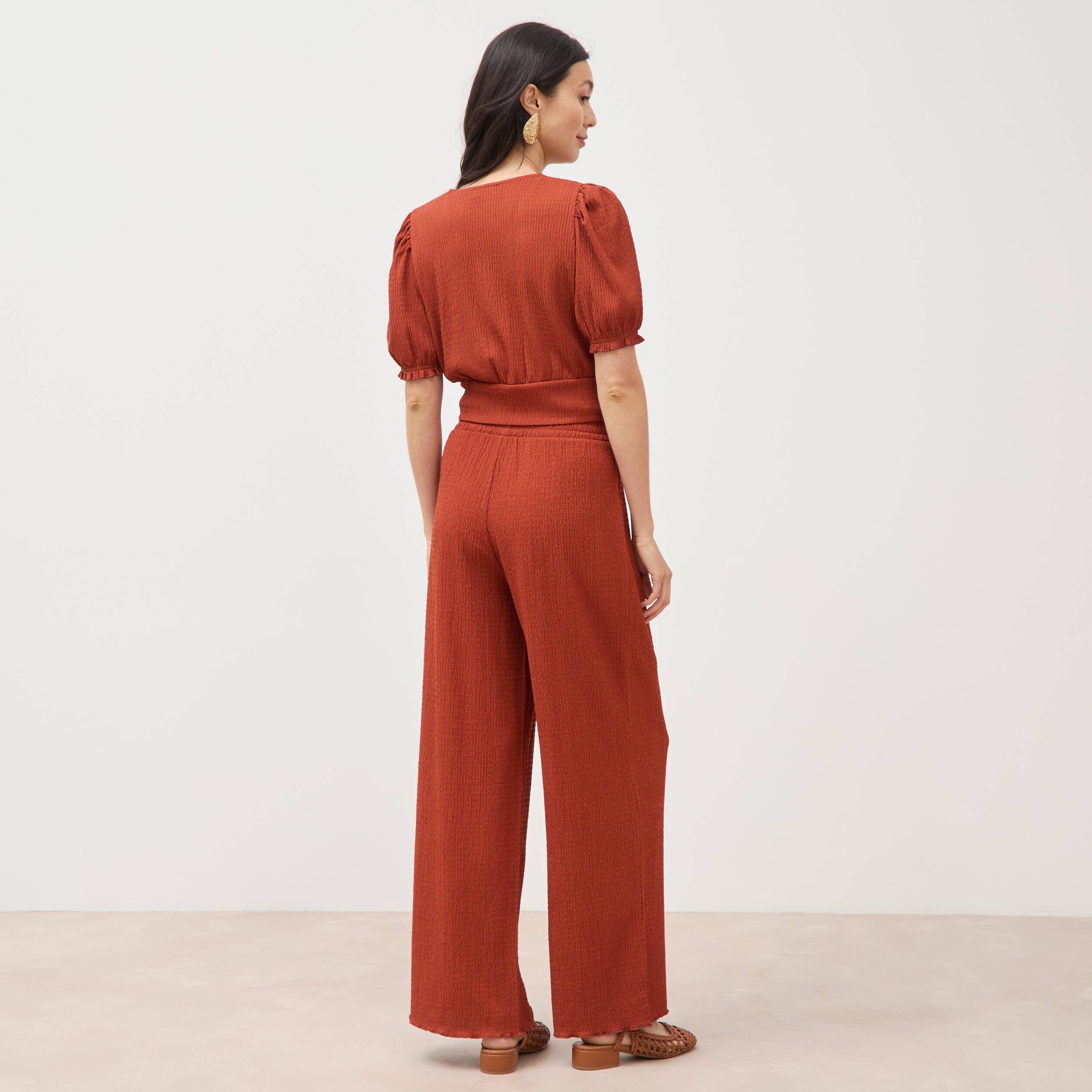 Blouse cropped manches courtes marron cognac femme