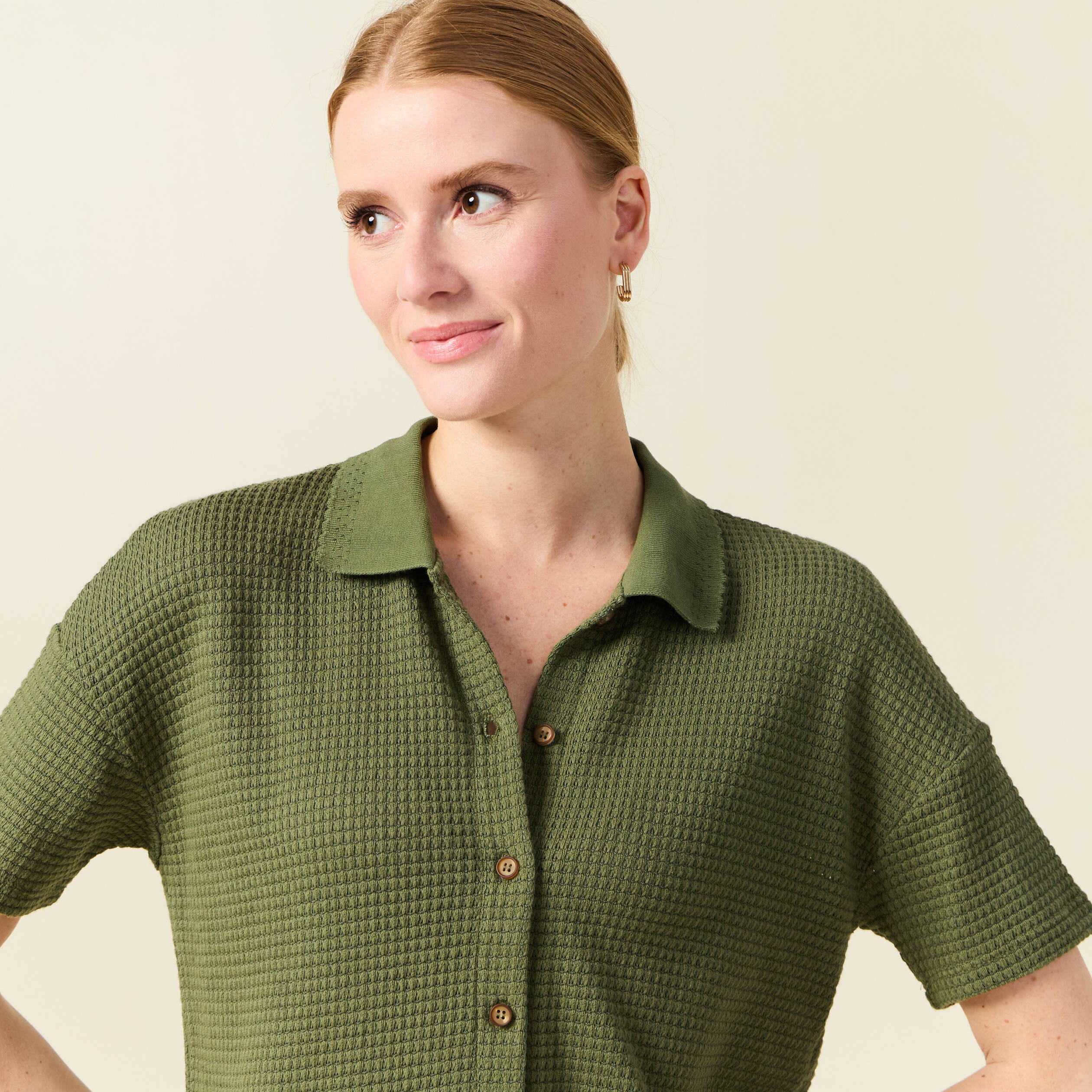 polo en maille vert kaki femme Polo en maille vert kaki femme