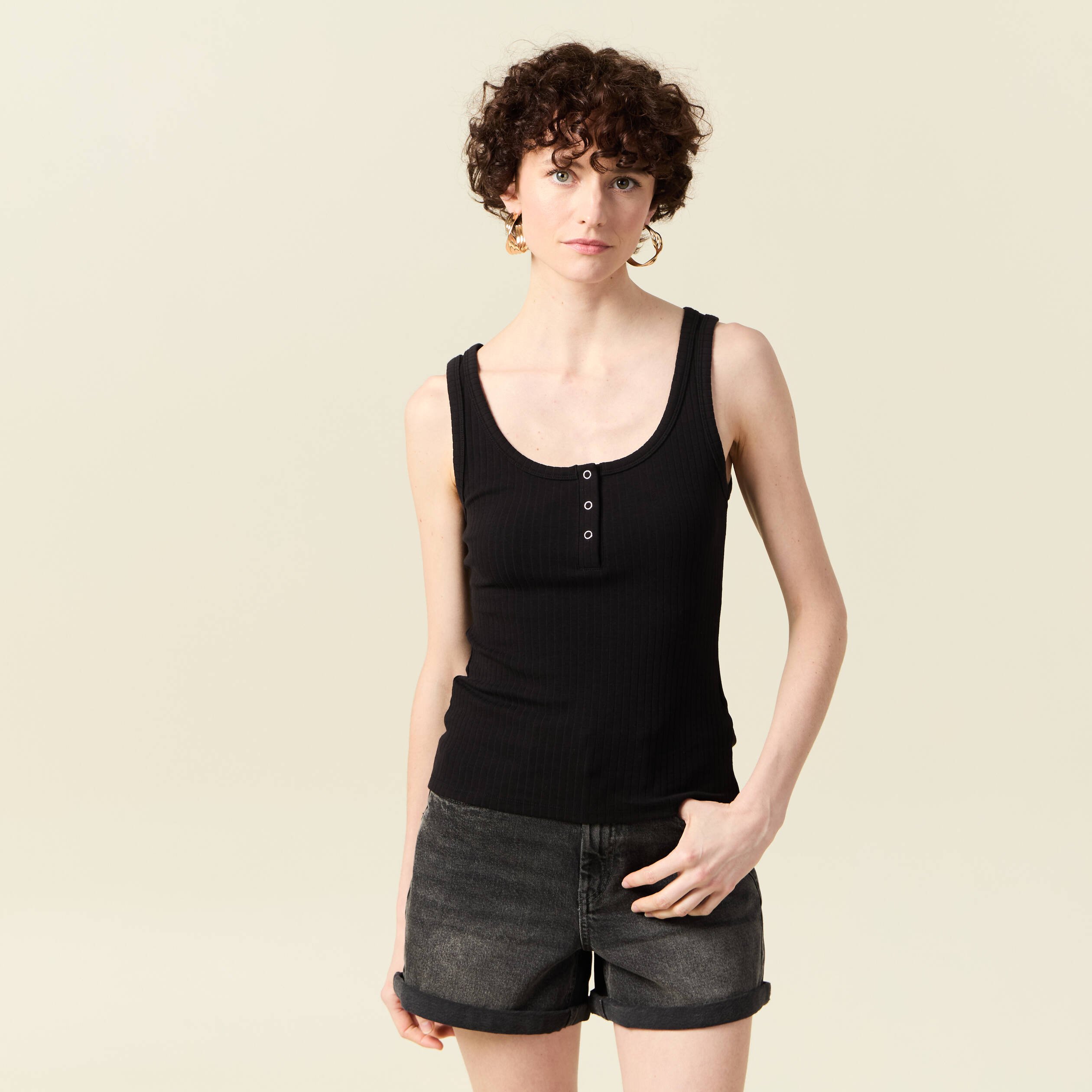 debardeur sans manches noir femme Débardeur sans manches noir femme
