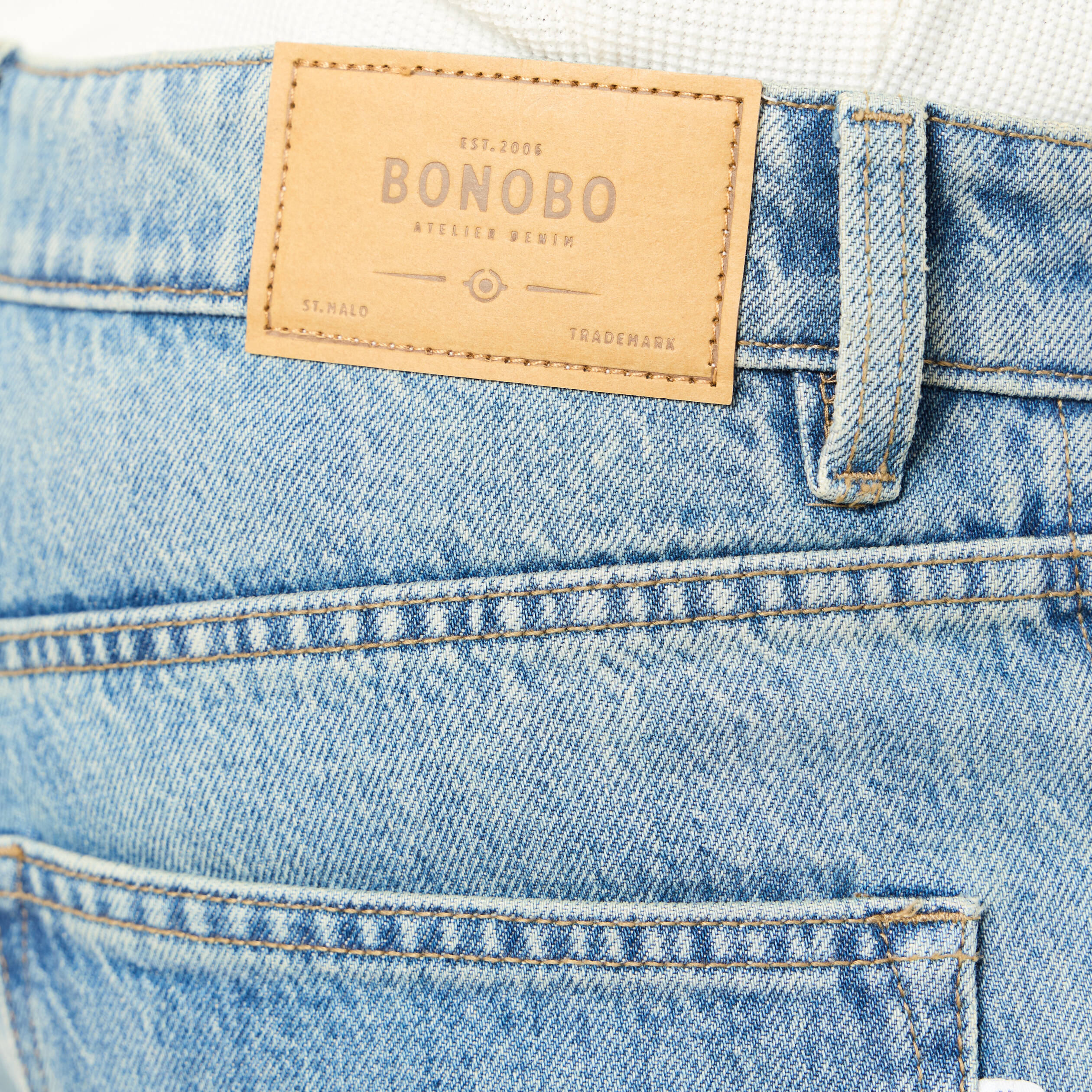 jeans relax 5 poches denim dirty homme Jeans relax 5 poches denim dirty homme