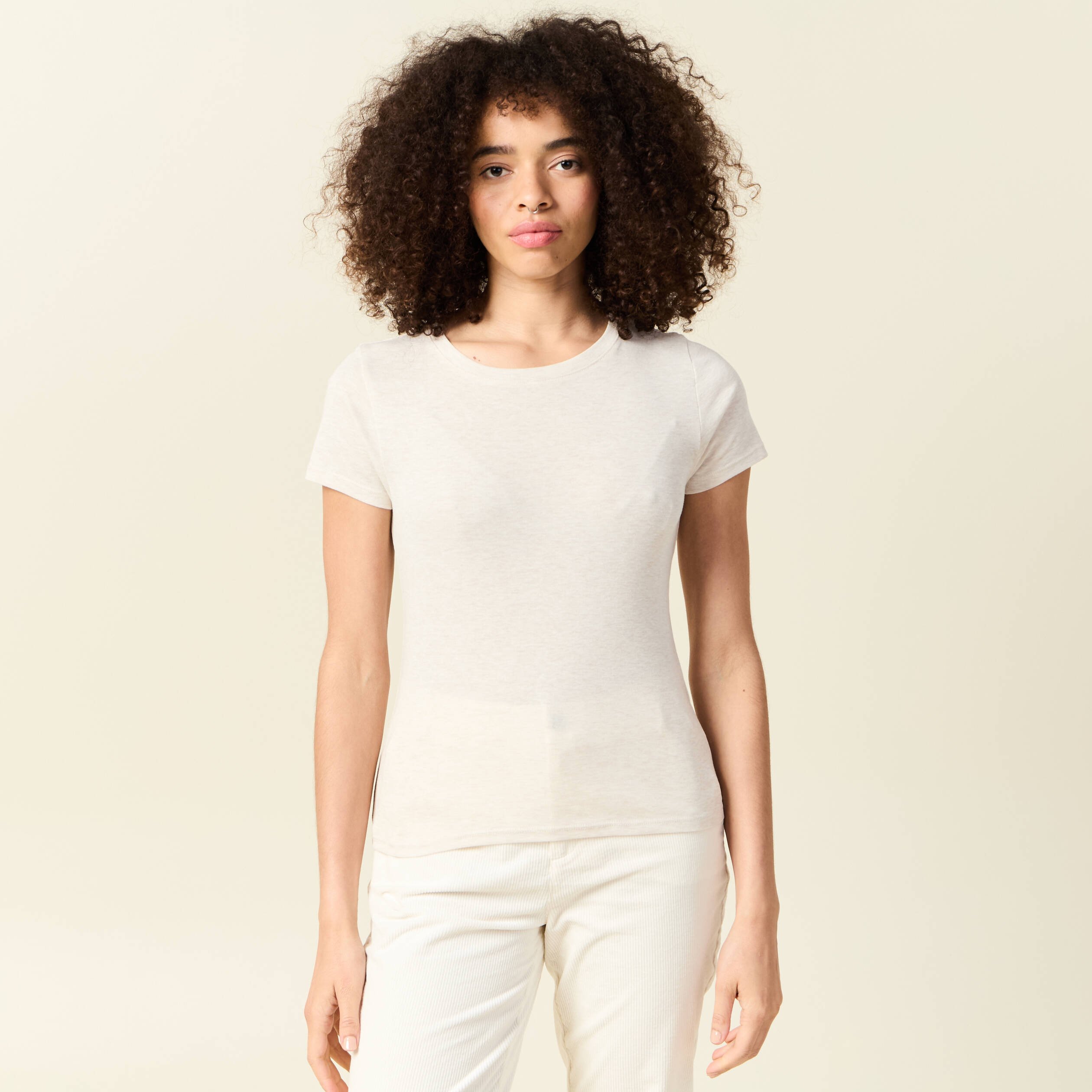 short cintre manches courtes col rond beige femme Short cintré manches courtes col rond beige femme