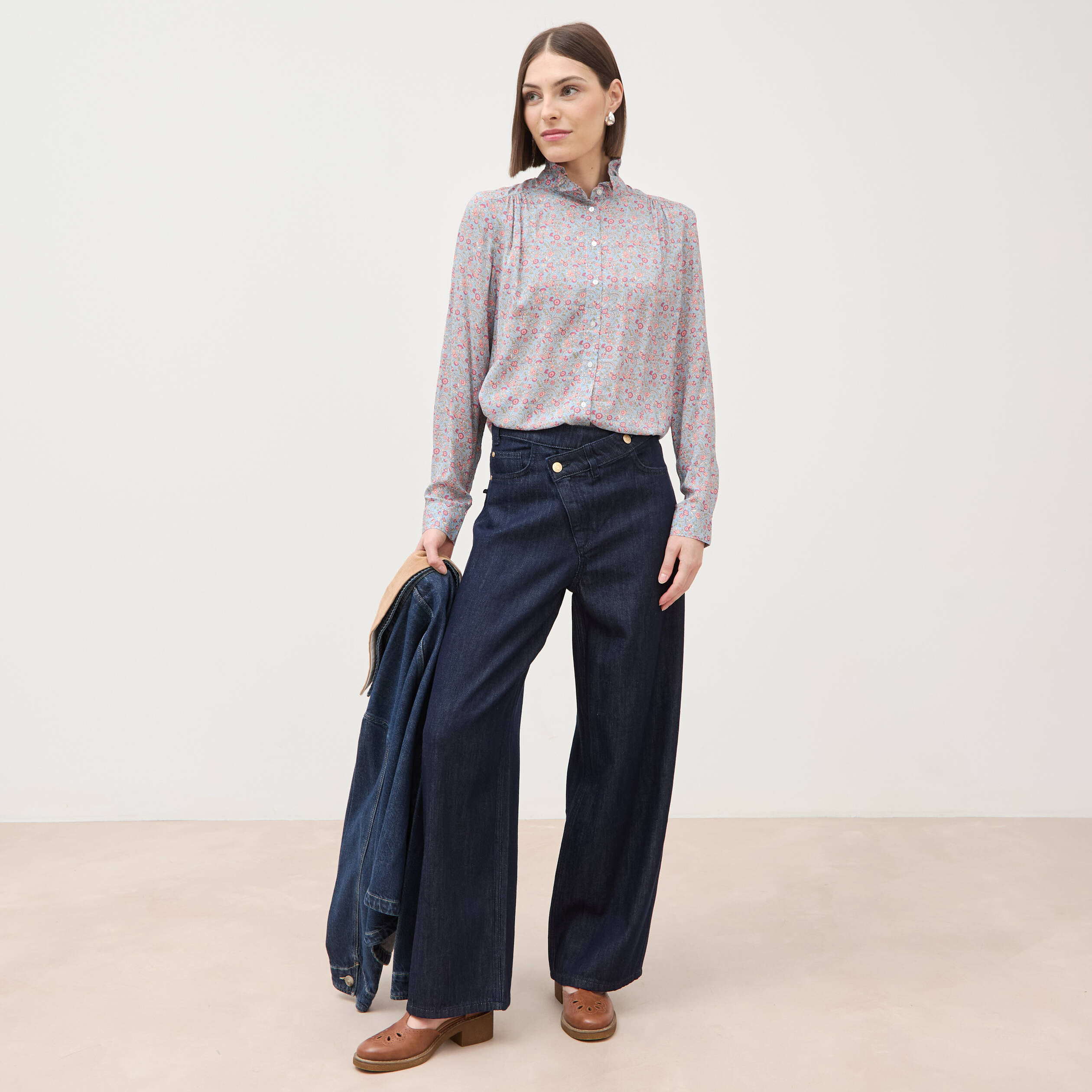 Jeans slouchy ceinture taille standard denim brut rinse femme