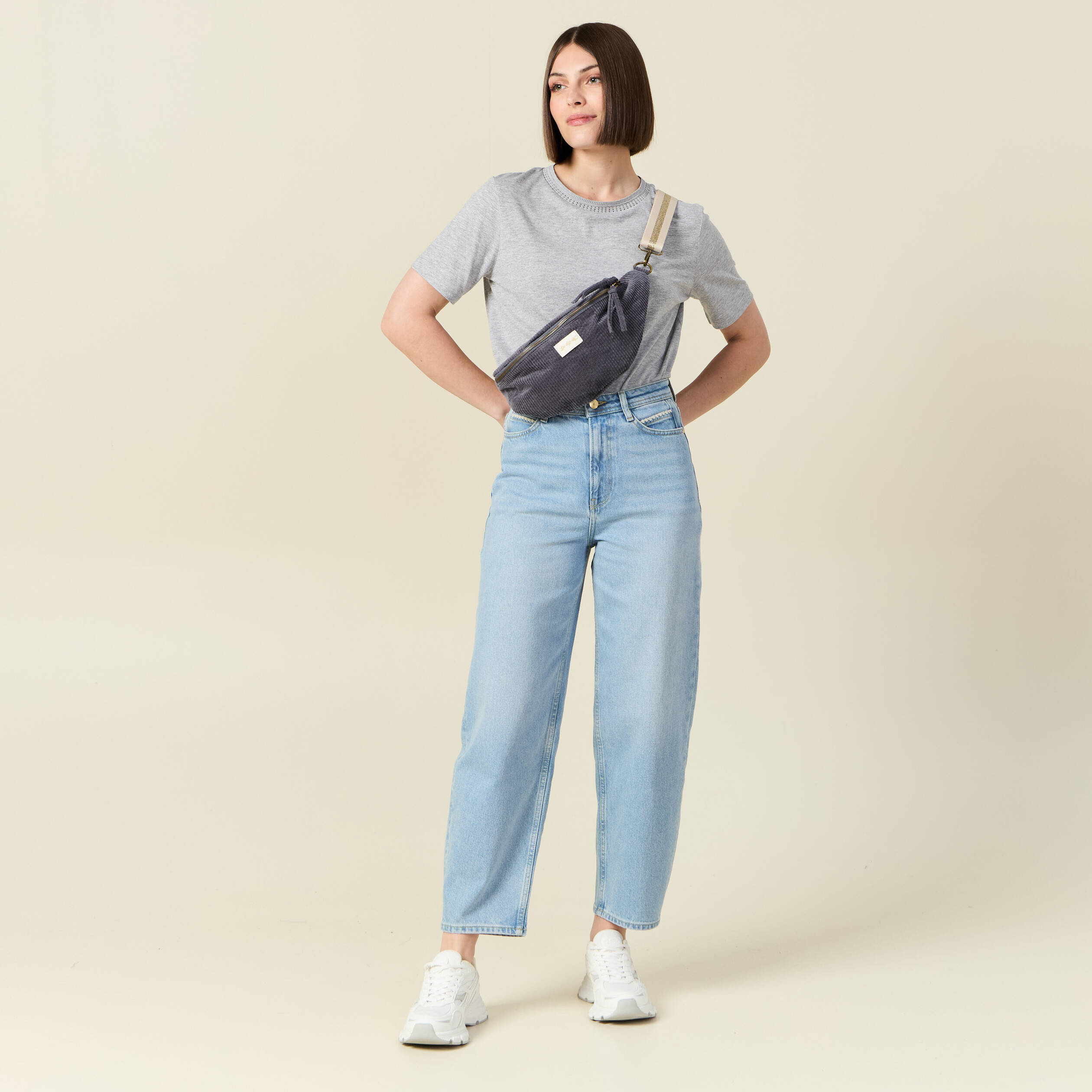 t shirt manches courtes gris femme T-shirt manches courtes gris femme