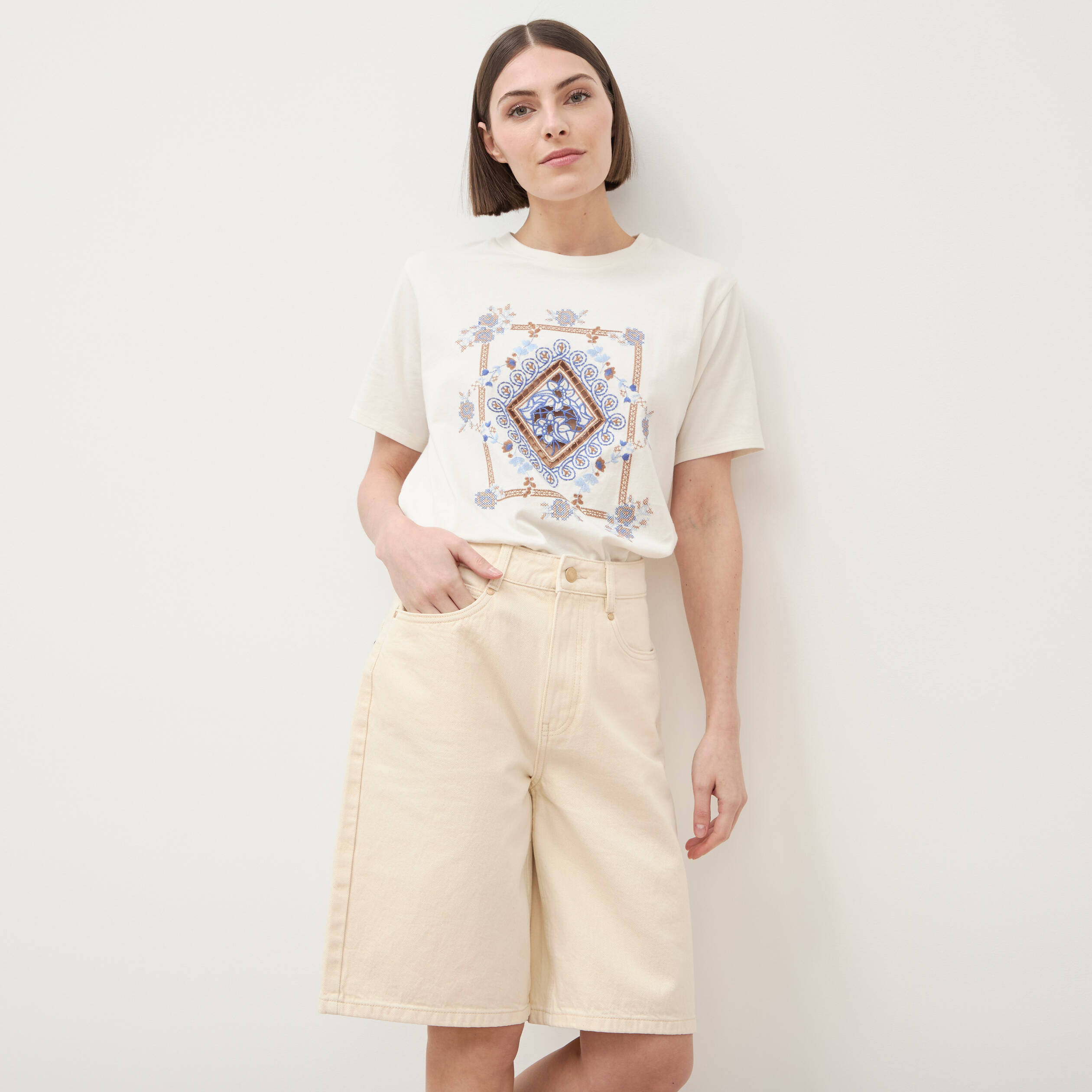 Bermuda large taille haute en coton ecru femme