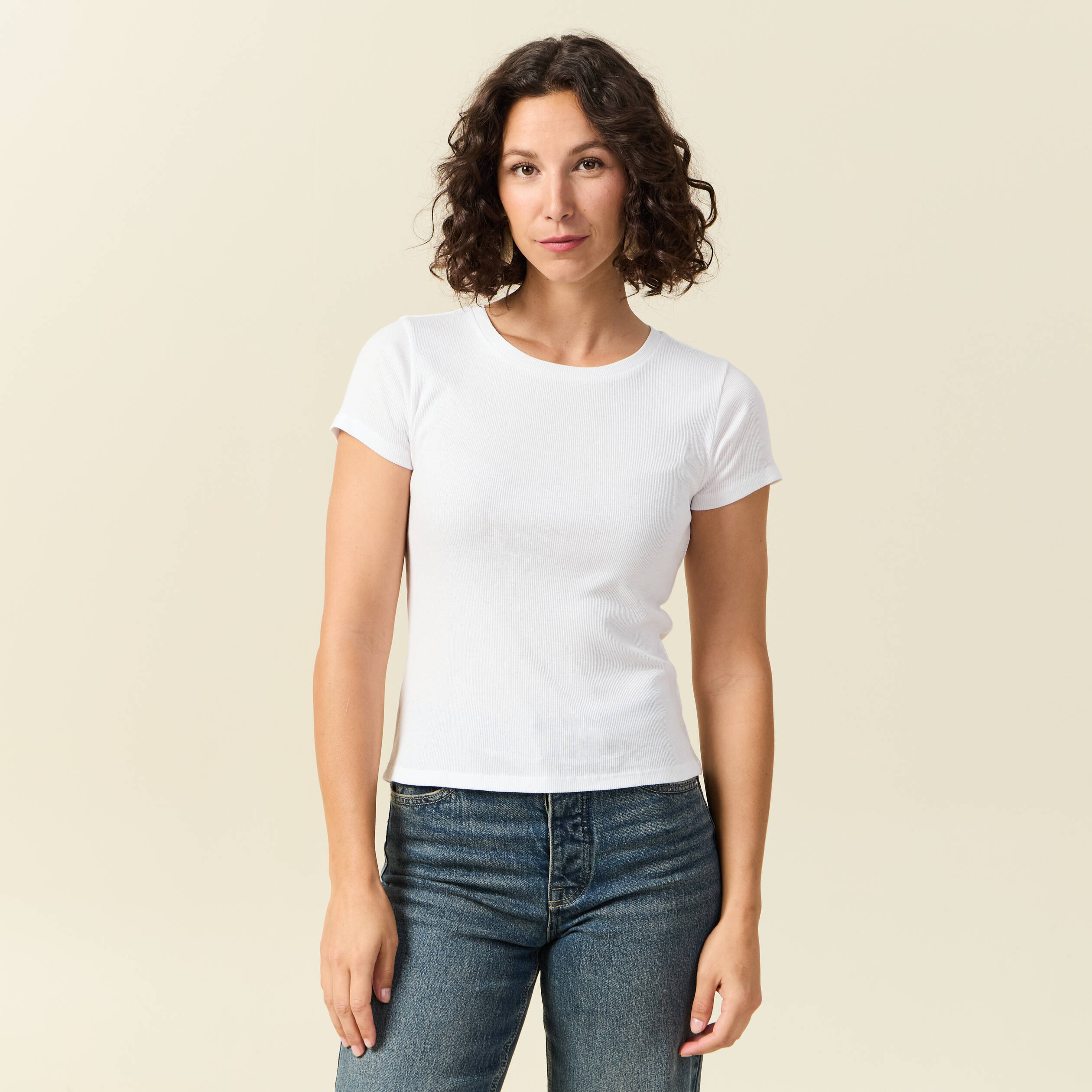 t shirt cintre col rond manches courtes blanc femme T-shirt cintré col rond manches courtes blanc femme