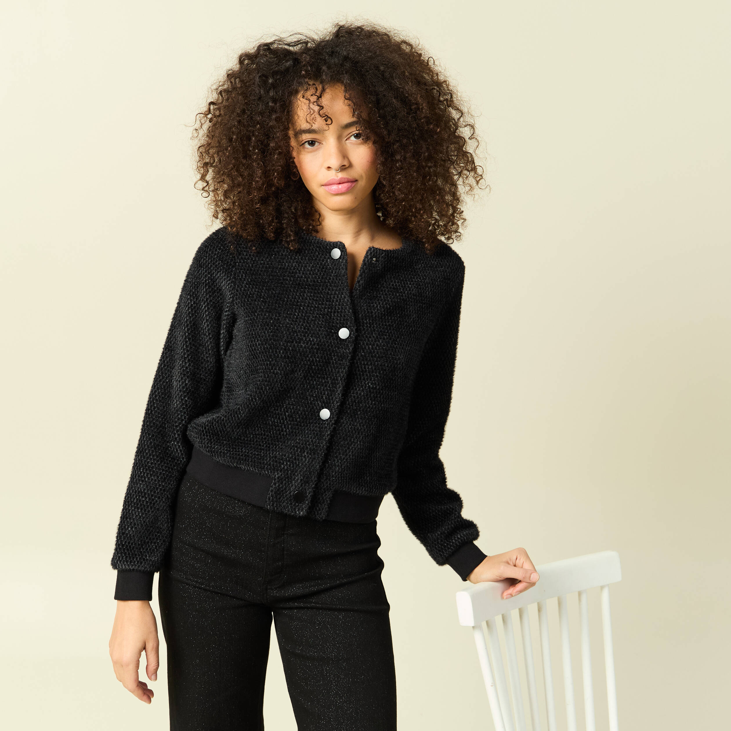 Gilet droit court manches longues noir femme Bonobo